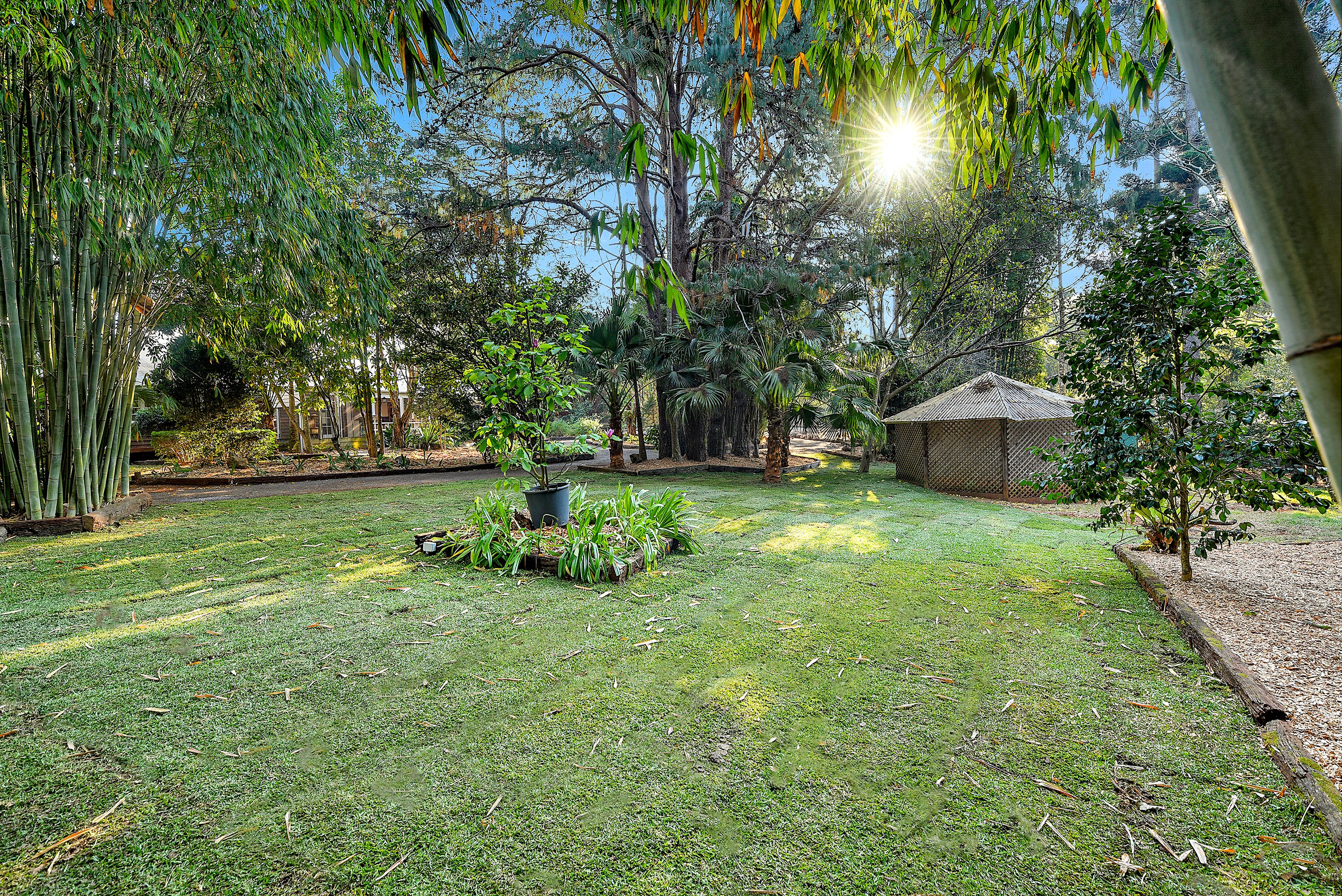 1723 Slingsby Road, Tamborine Mountain, QLD 4272 Acreage/SemiRural