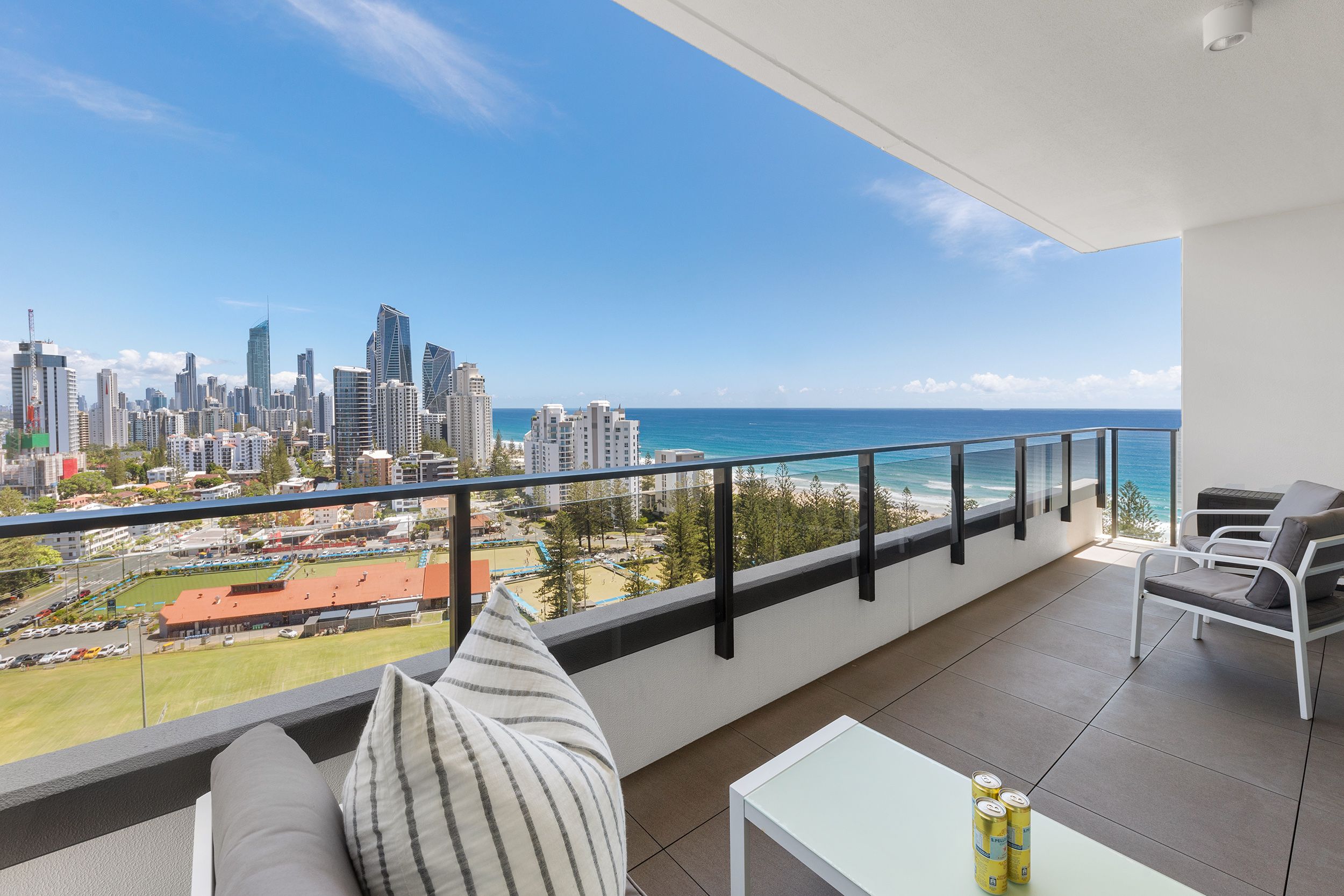 79/18 Chelsea Avenue, Broadbeach, QLD 4218