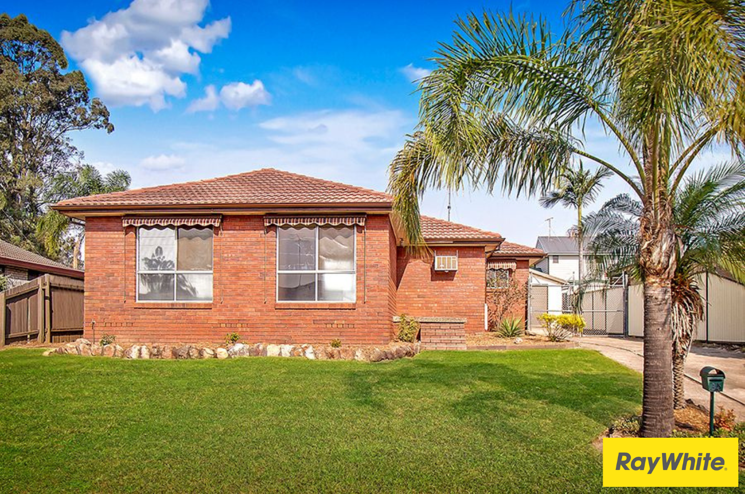 35 & 35a Menzies Circuit, St Clair, NSW 2759