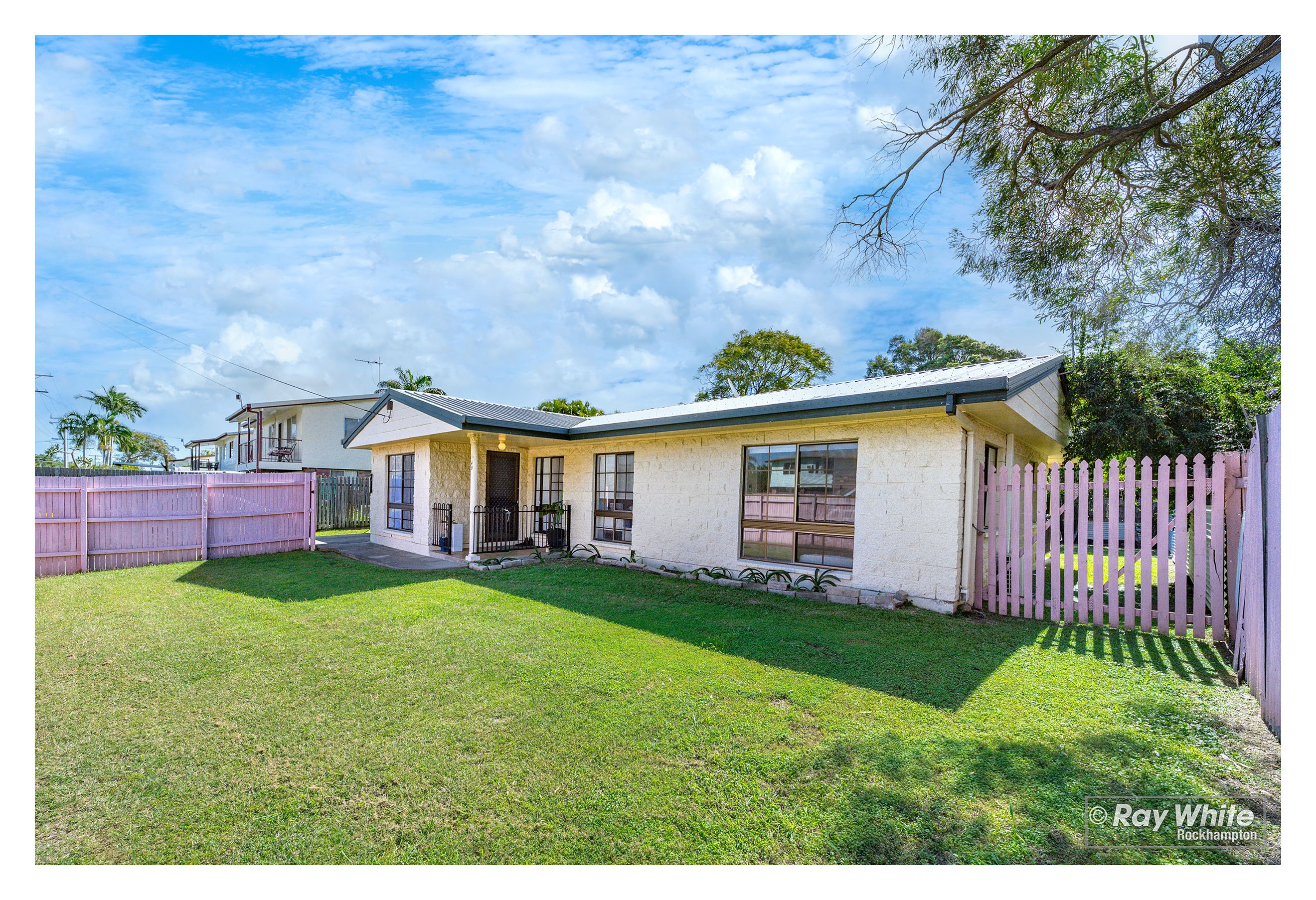 335 Farm Street, Norman Gardens, QLD 4701