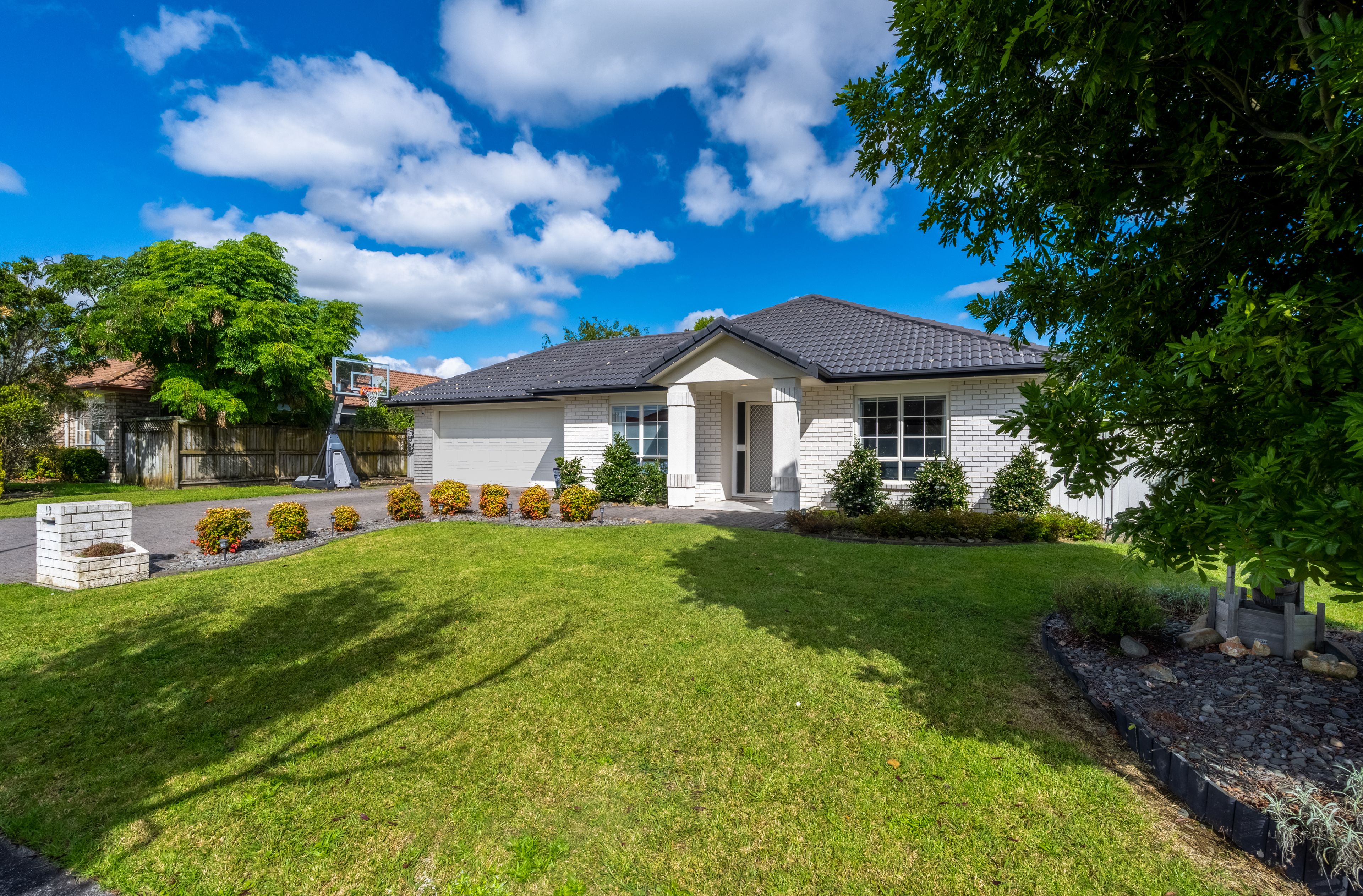 19 Trovare Place, Golflands, Manukau City