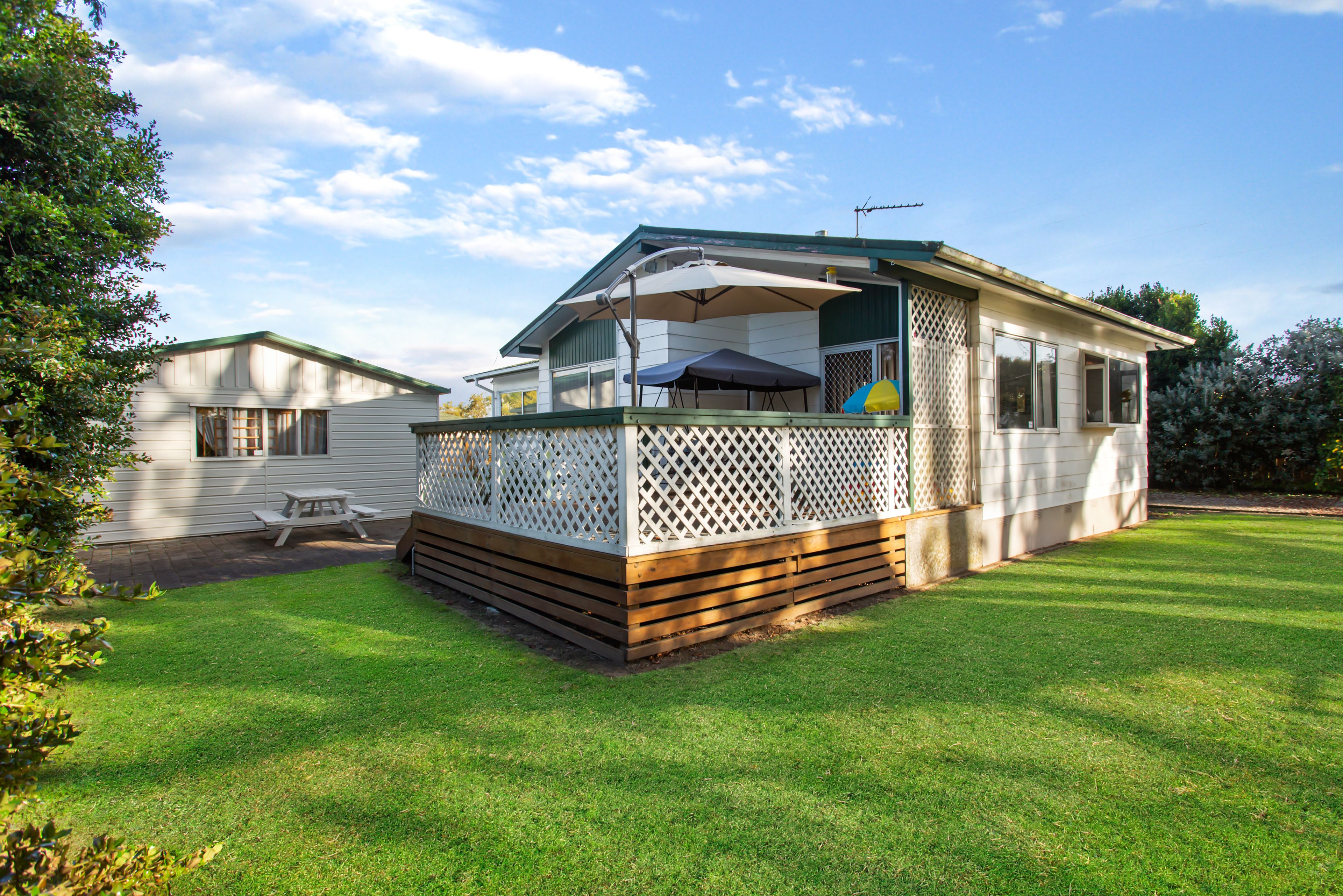 15 Kindergarten Drive, Conifer Grove, Manukau City