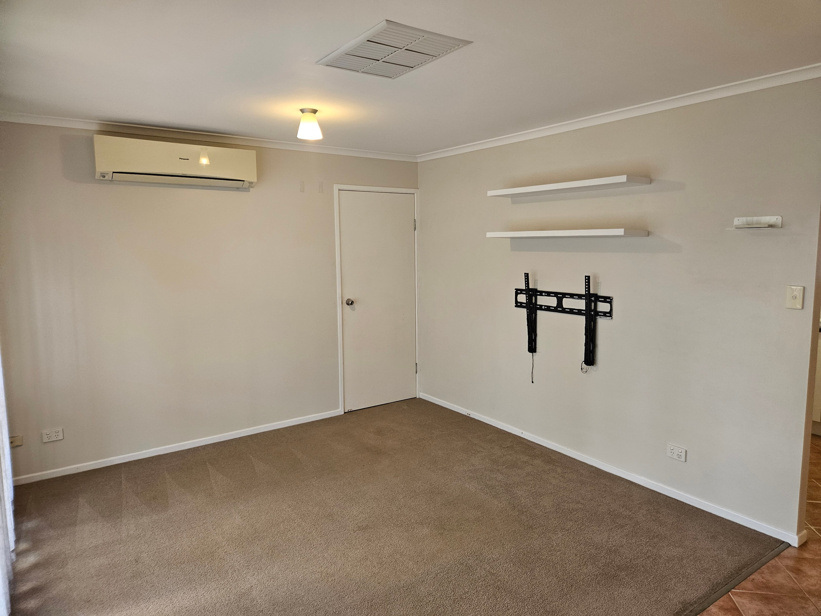 86 Braeside Road, Emerald, QLD 4720