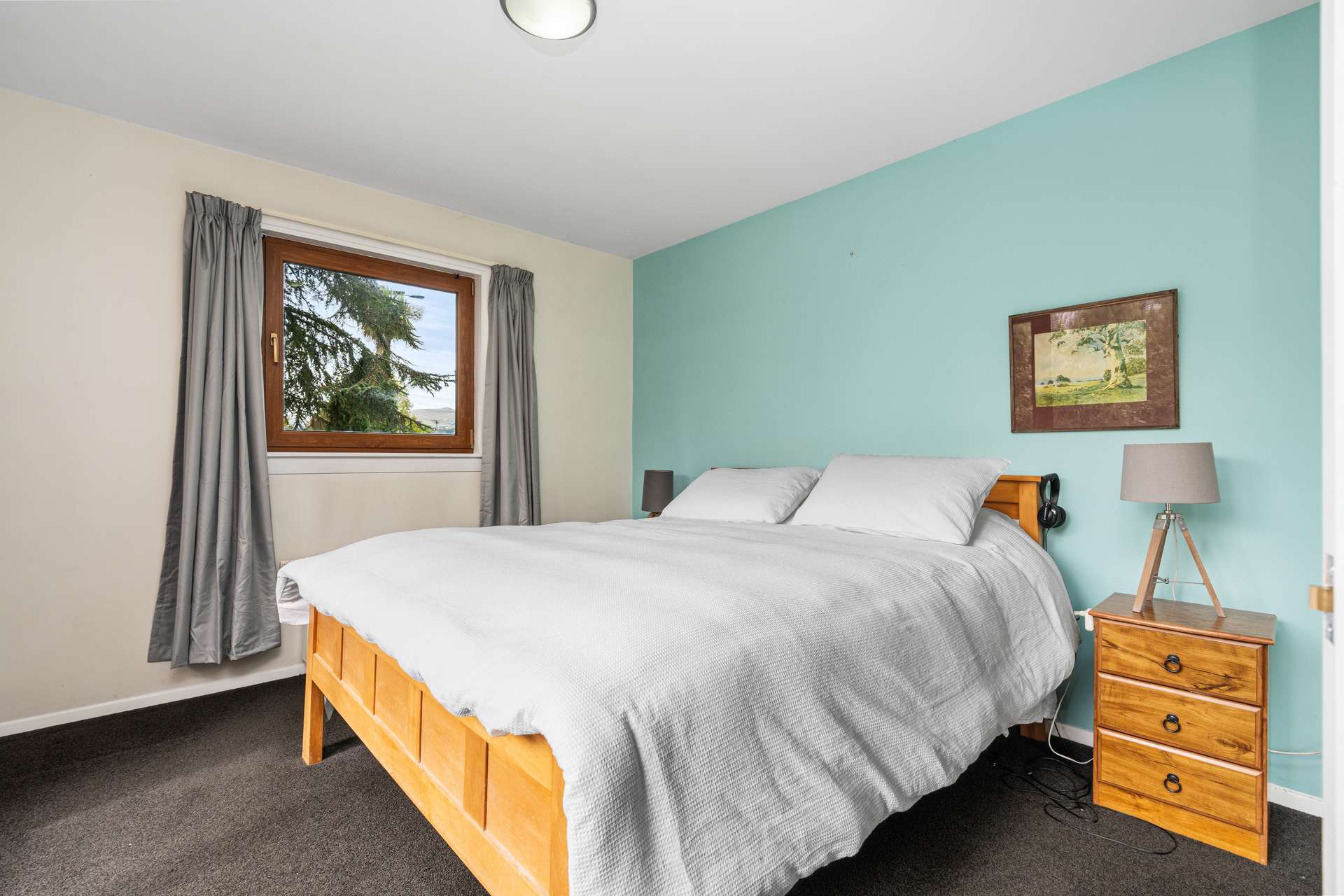 11 Weir Place photo 3