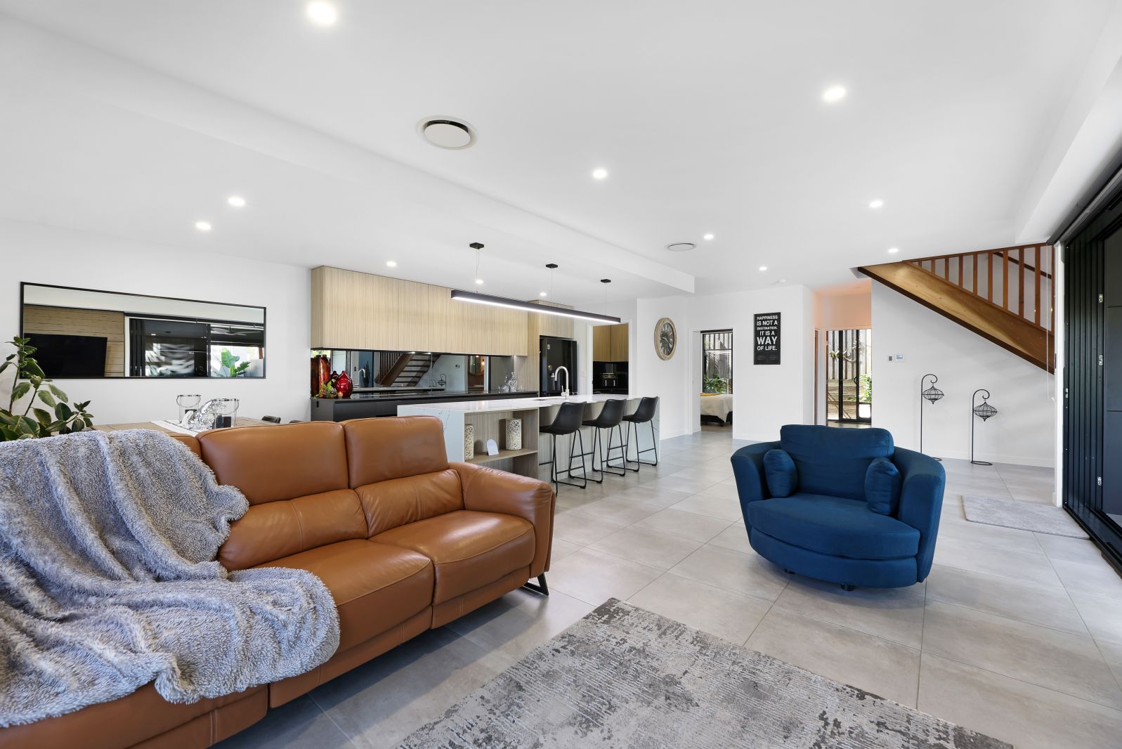 1/25 Waratah Avenue — photo 7 of 19