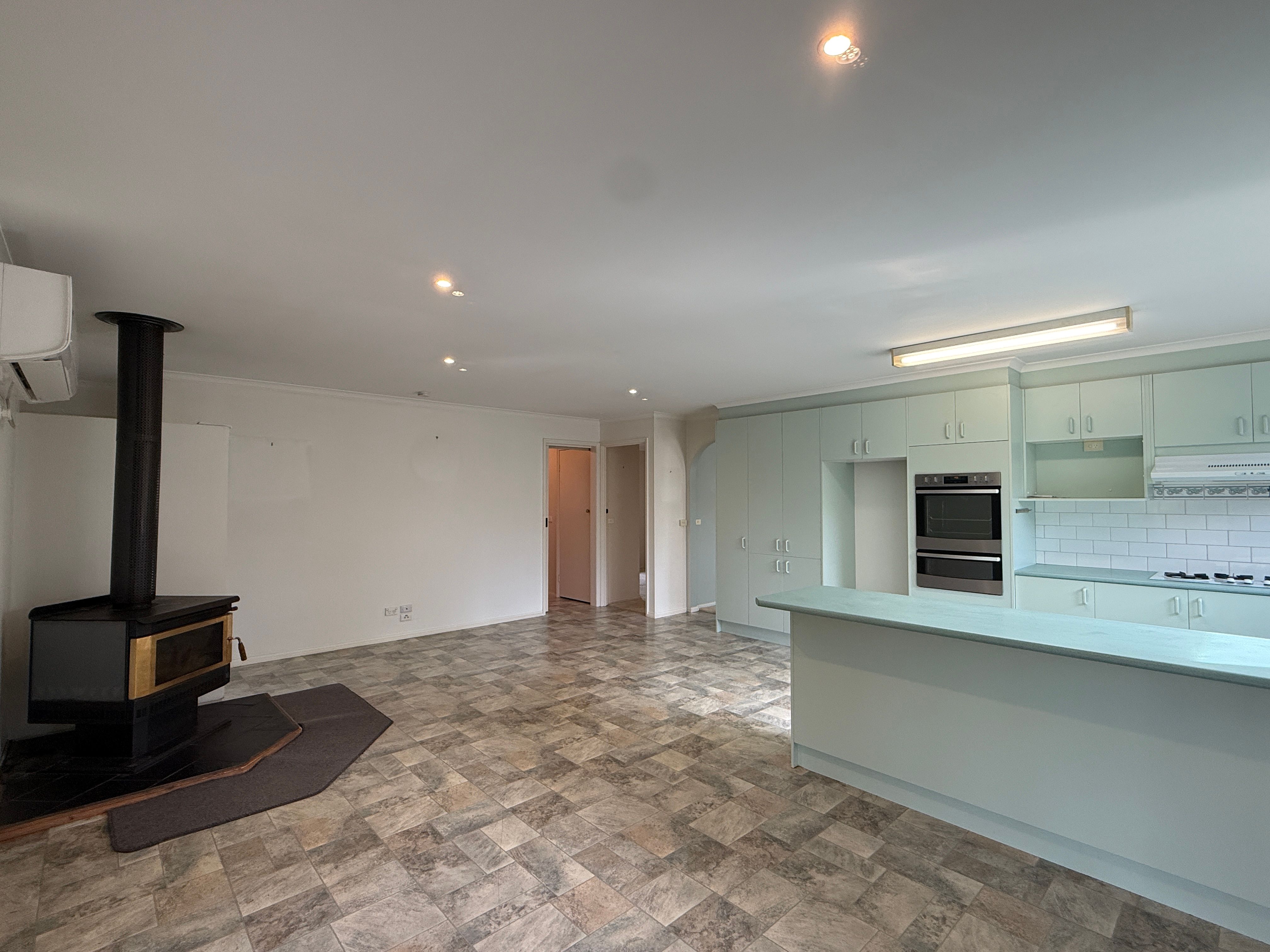50 Kennedy Street — photo 4 of 14