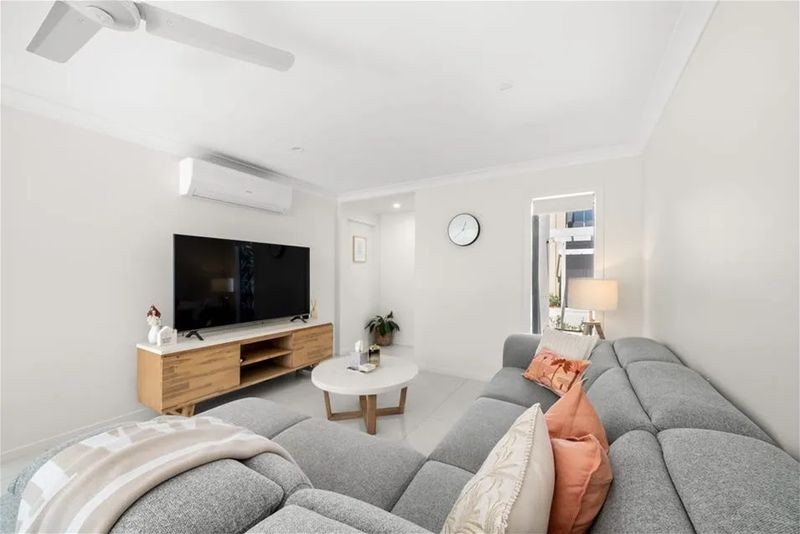 33/13 Angela Way, Pimpama, QLD 4209