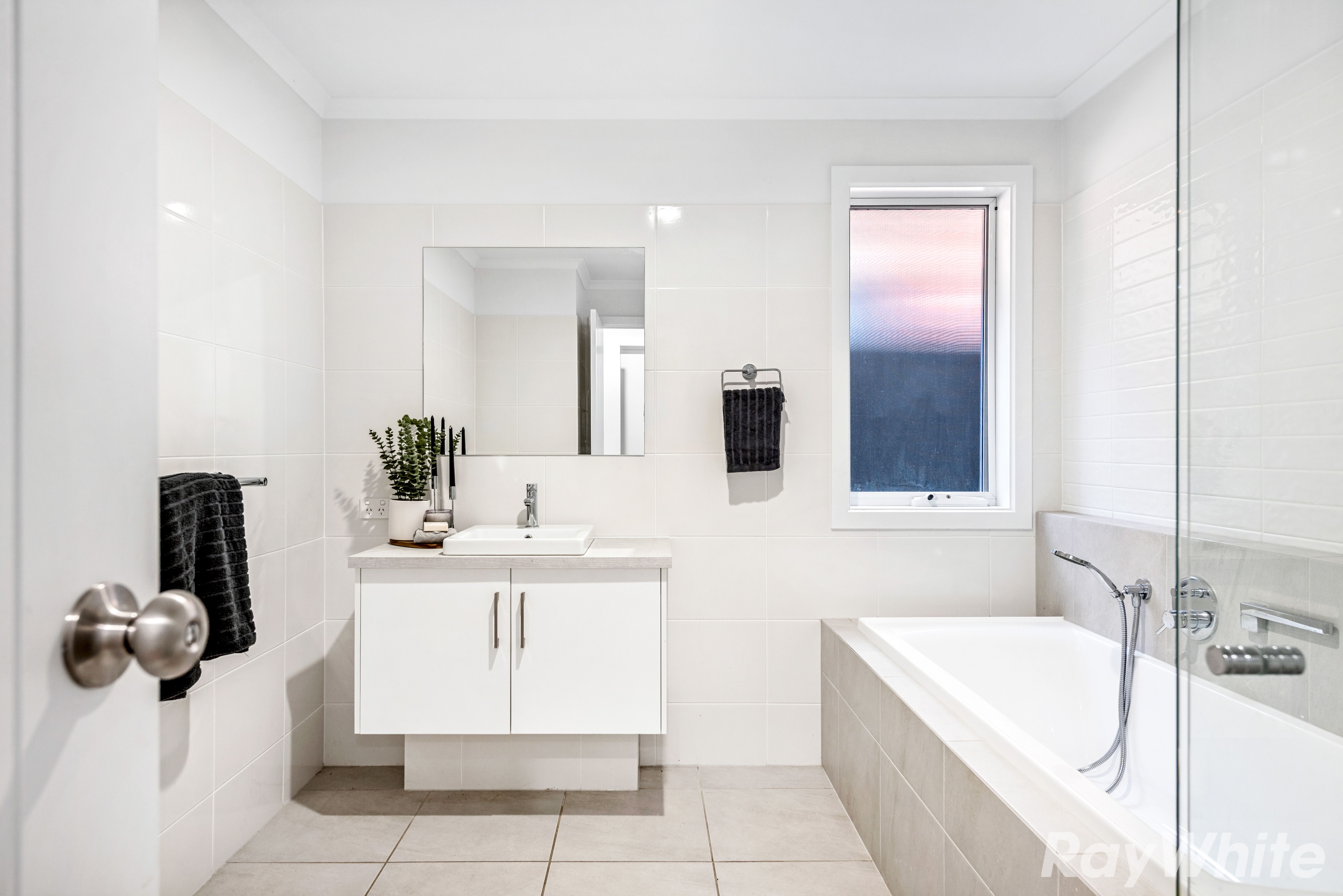 10 Hastings Street — photo 25 of 30