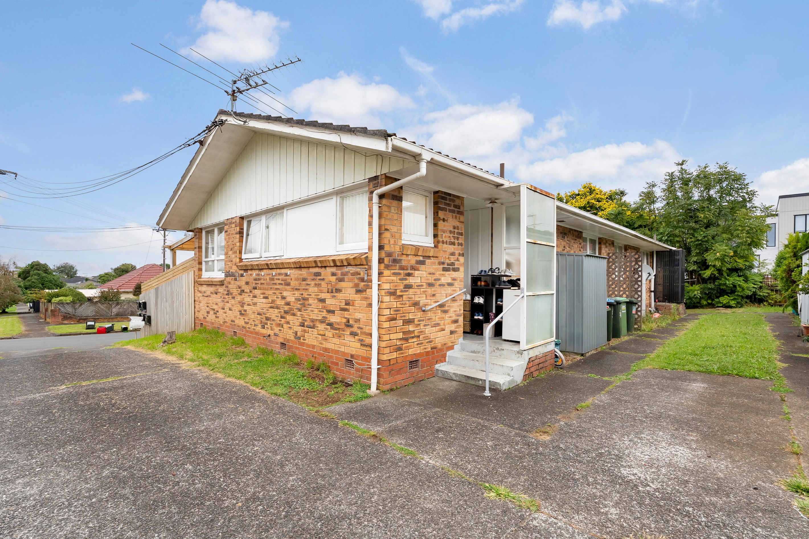 2/16 Boyd Avenue, Royal Oak, Auckland City
