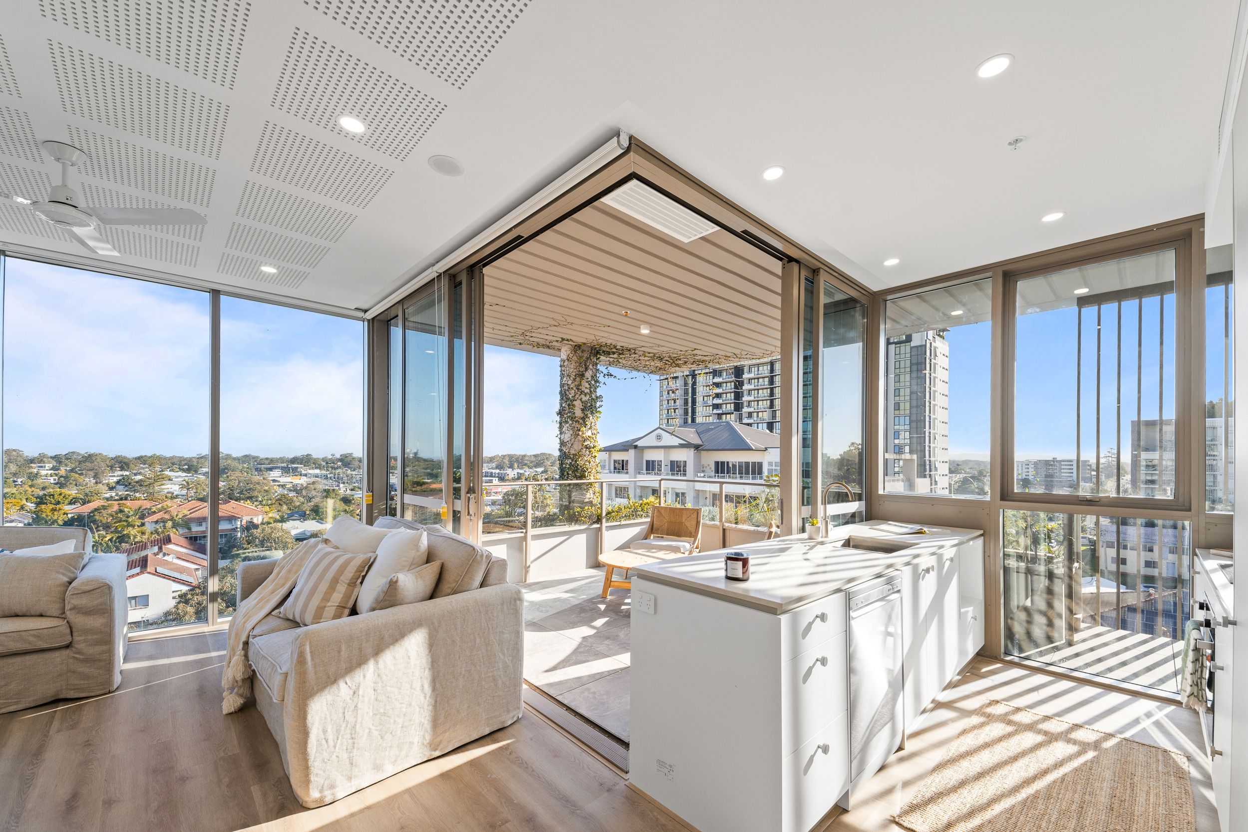 15-17 Waverley Street, Southport QLD 4215