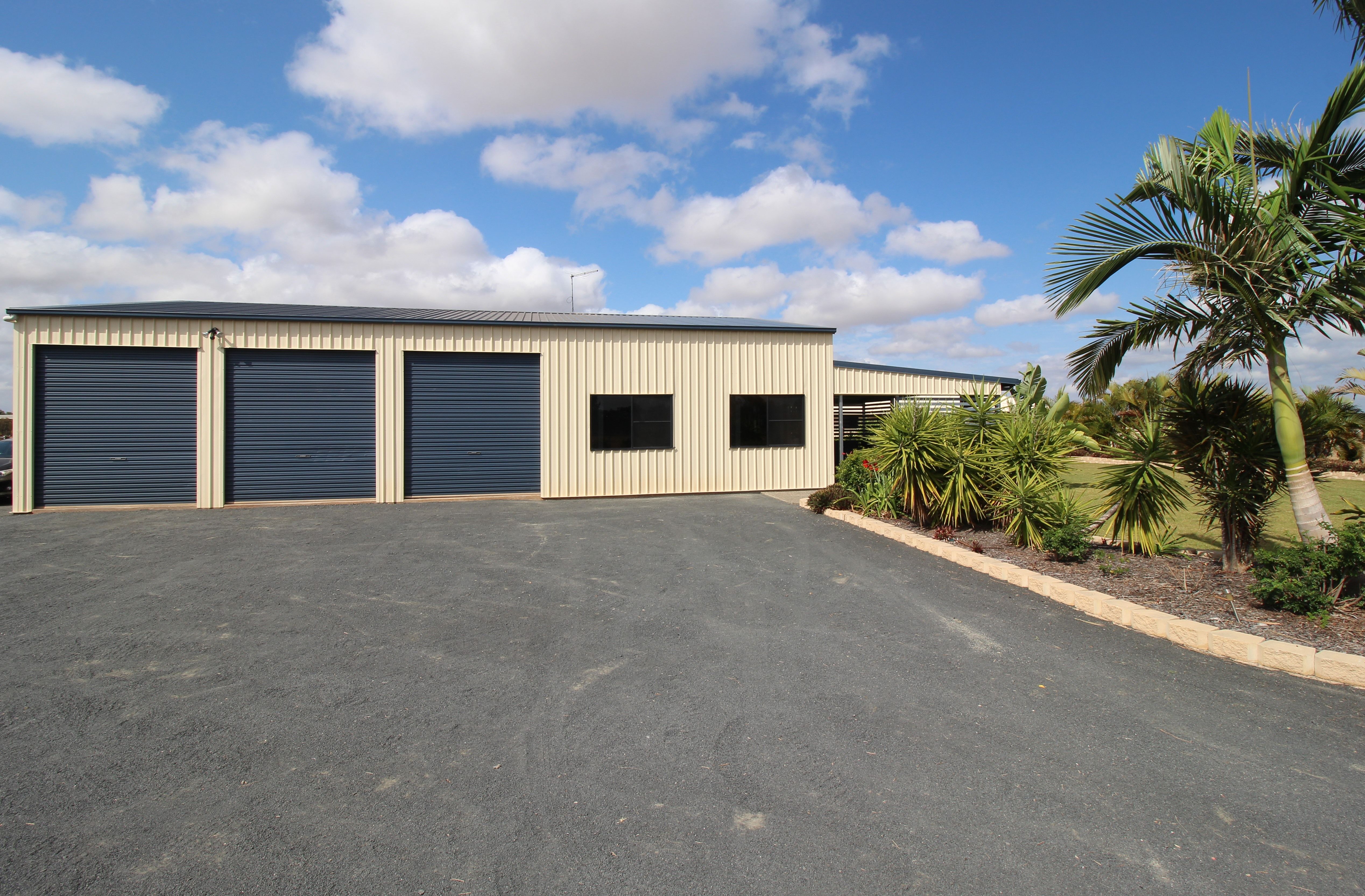 9 Bottle Tree Road, Emerald, QLD 4720