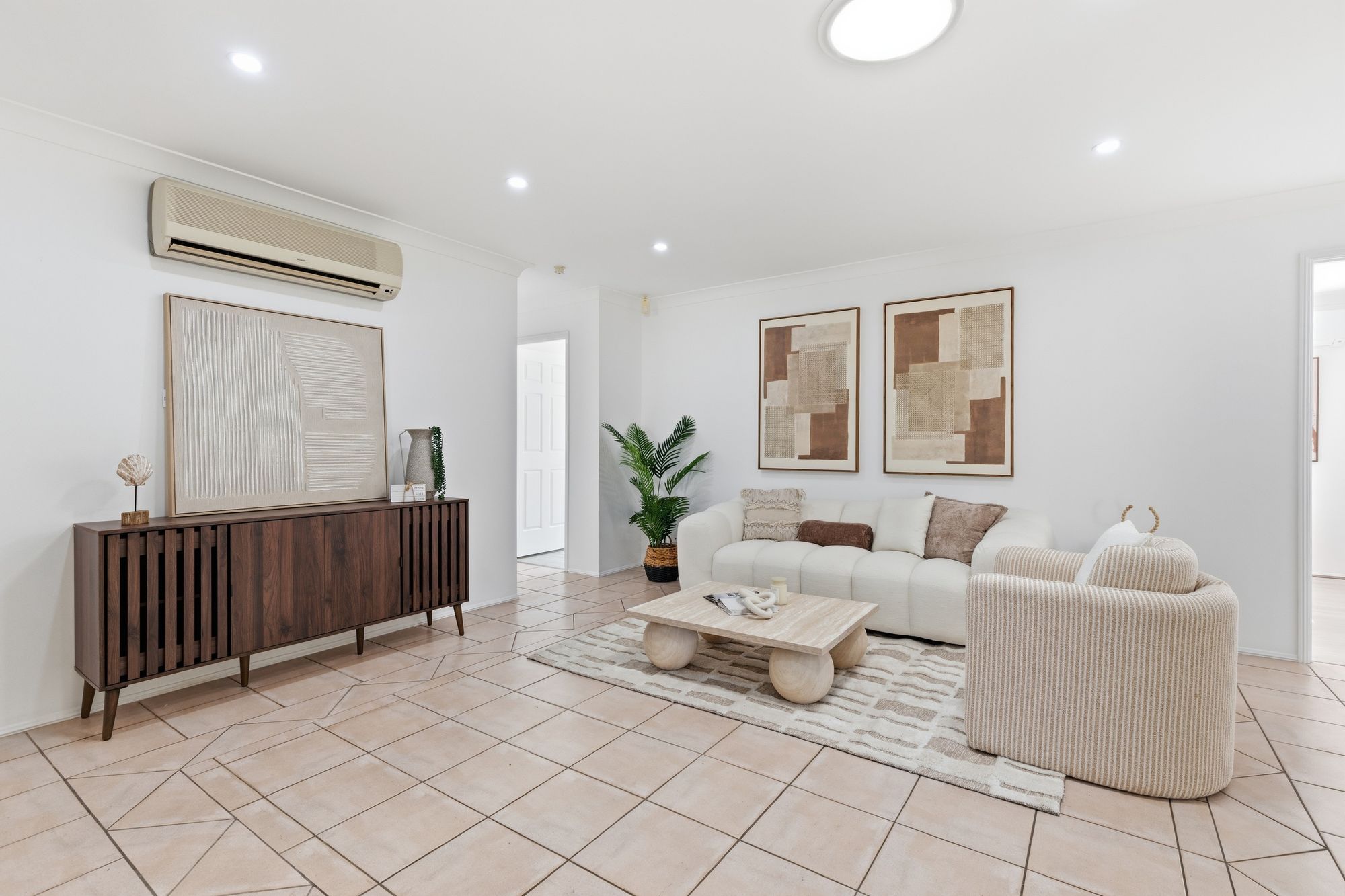 32 Springfield Crescent, Parkinson, QLD 4115