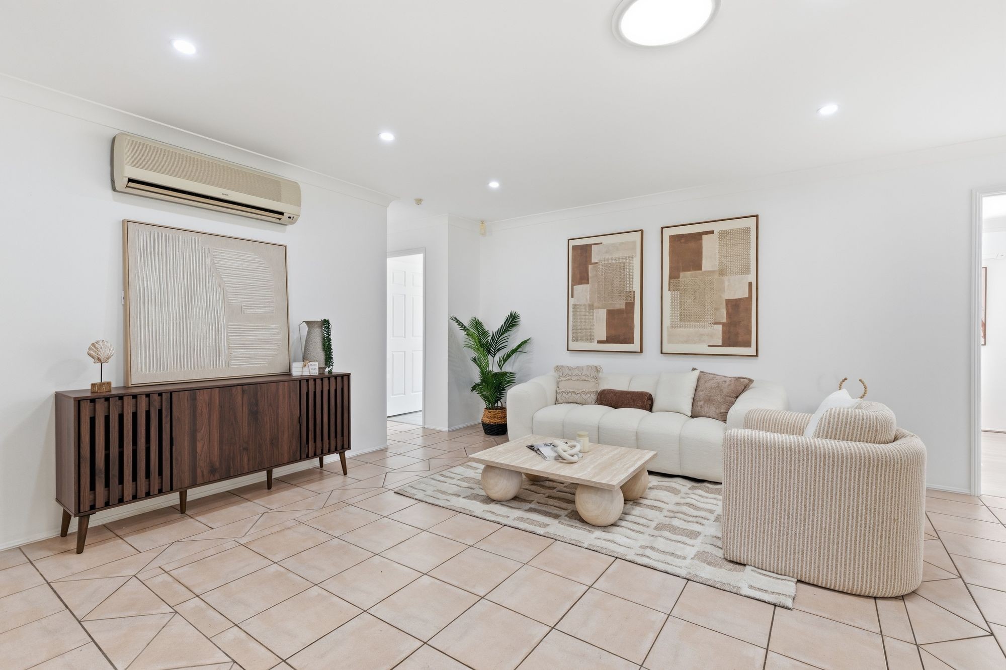 32 Springfield Crescent, Parkinson, QLD 4115