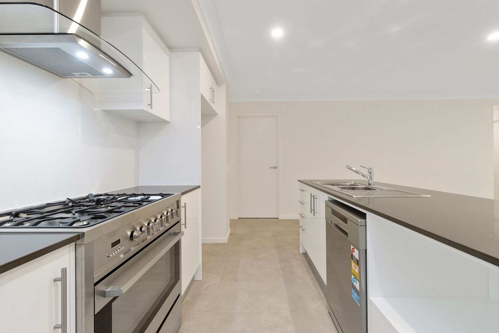 85 Randwick Avenue, Logan Reserve, QLD 4133