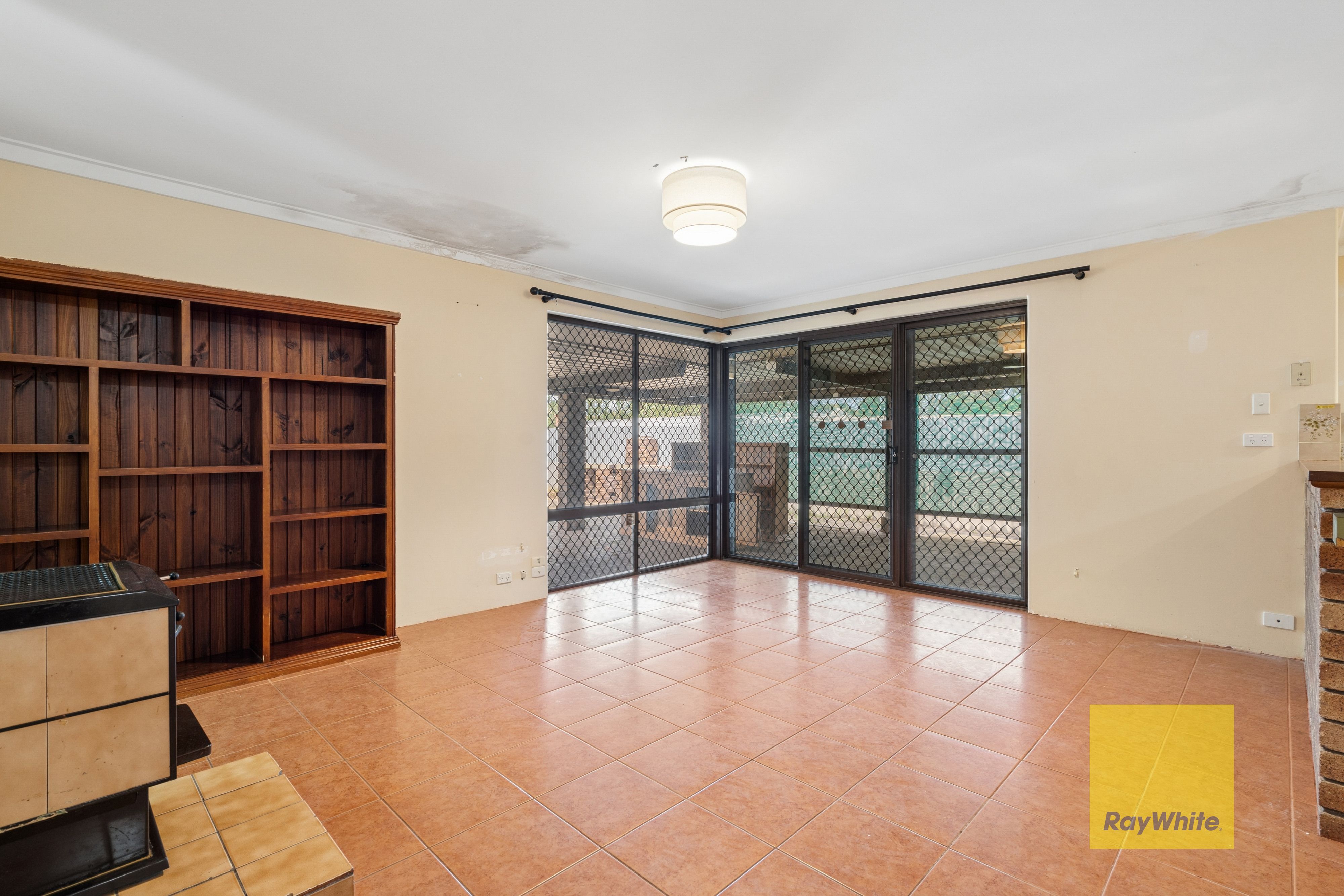 22 Miller Street — photo 14 of 30