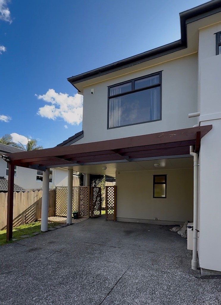 60A English Oak Drive, Schnapper Rock, North Shore City