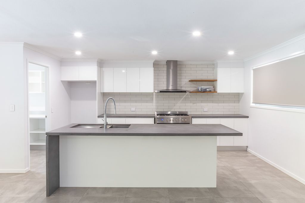 3 Marrantin Court, Carrara, QLD 4211