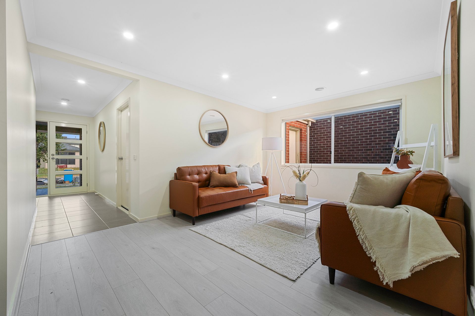 9 Hollywell Road, Clyde North, VIC 3978