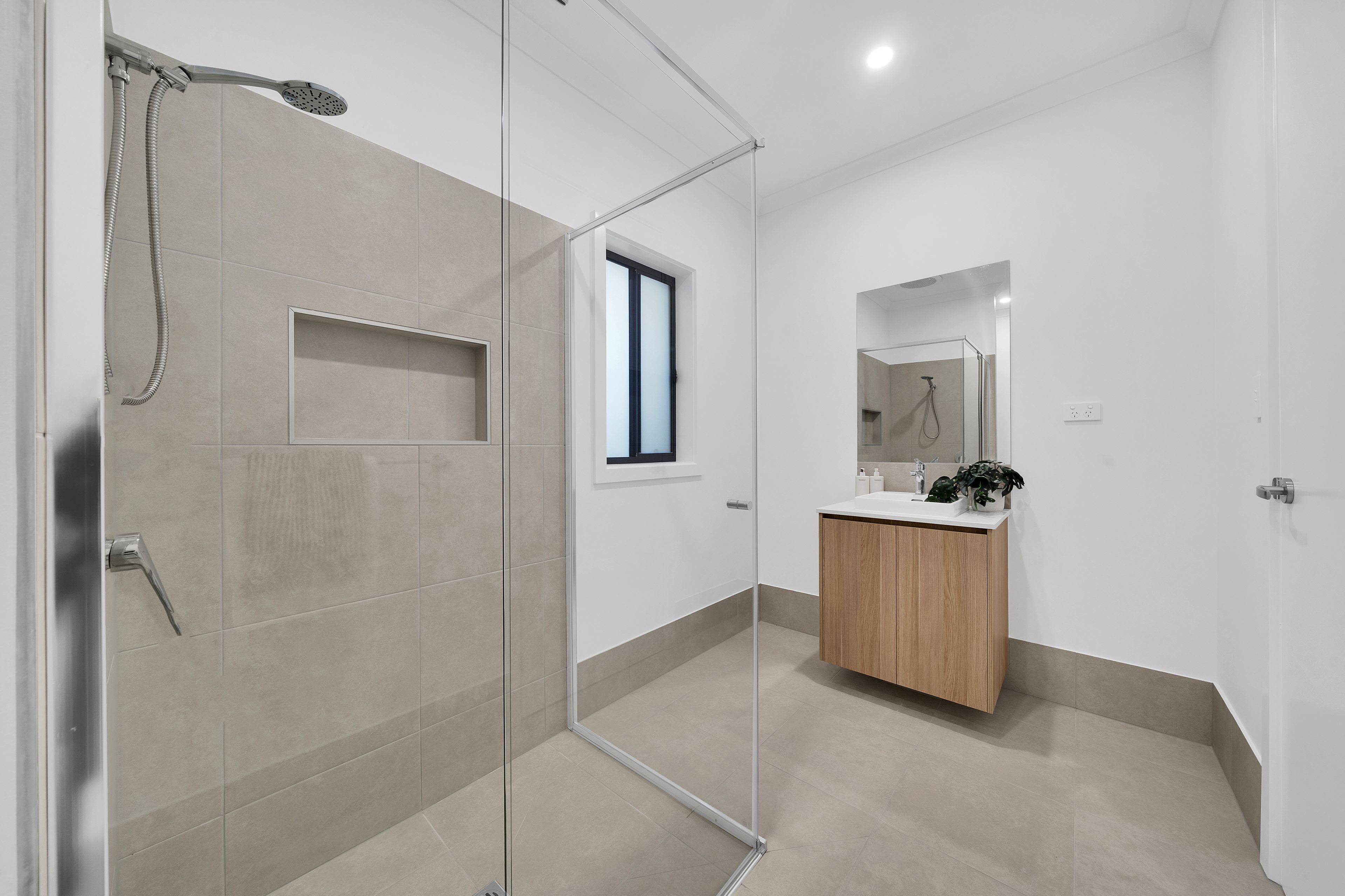 4 Prado Street — photo 9 of 19