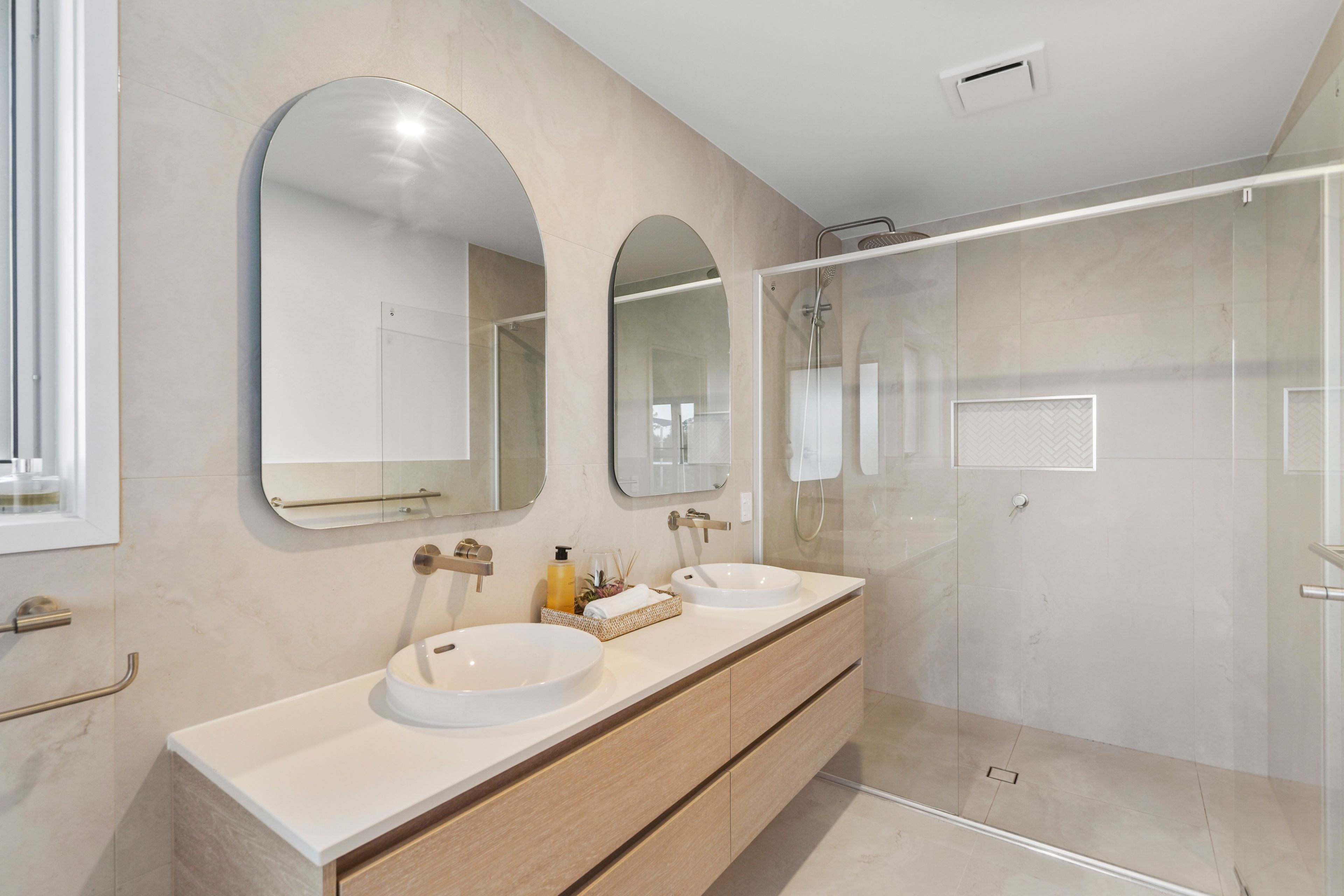 2 Starmaya Street — photo 9 of 21
