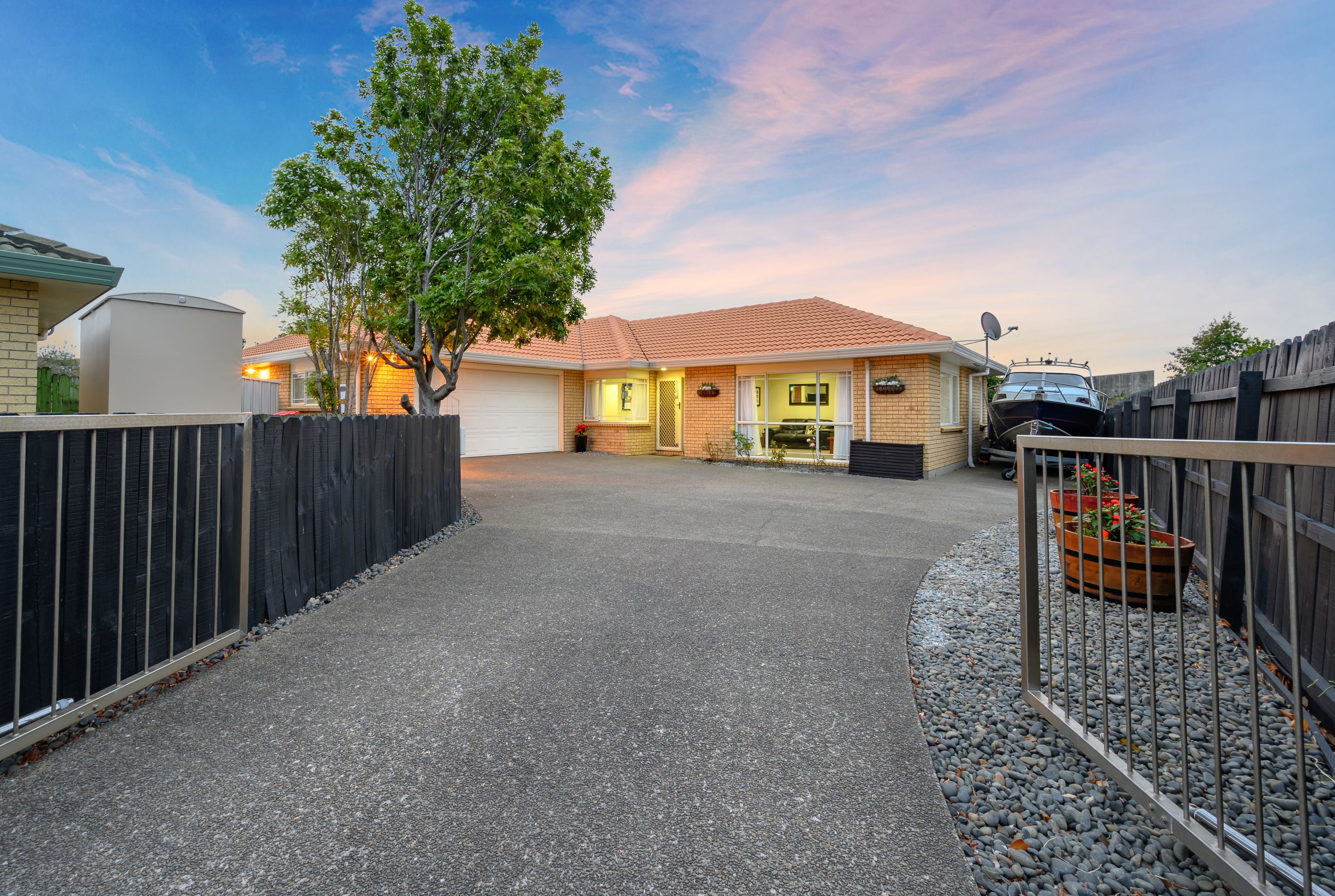 28 Millington Place, Huntington Park, Manukau City