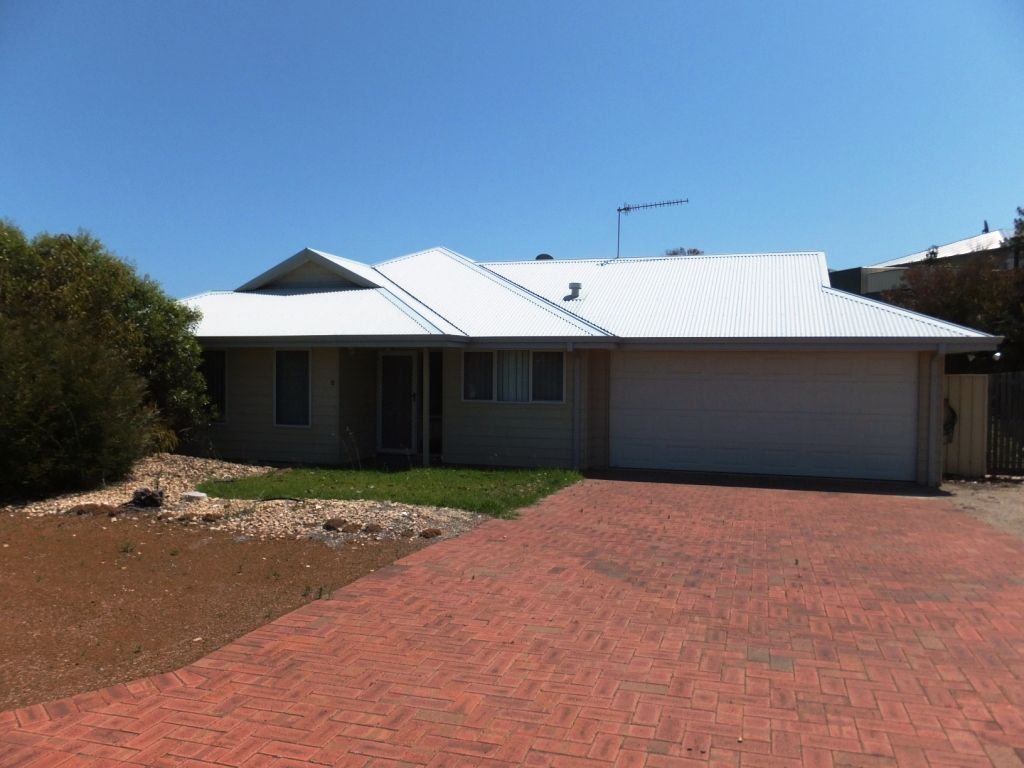 8 Croydon Street, Hopetoun, WA 6348