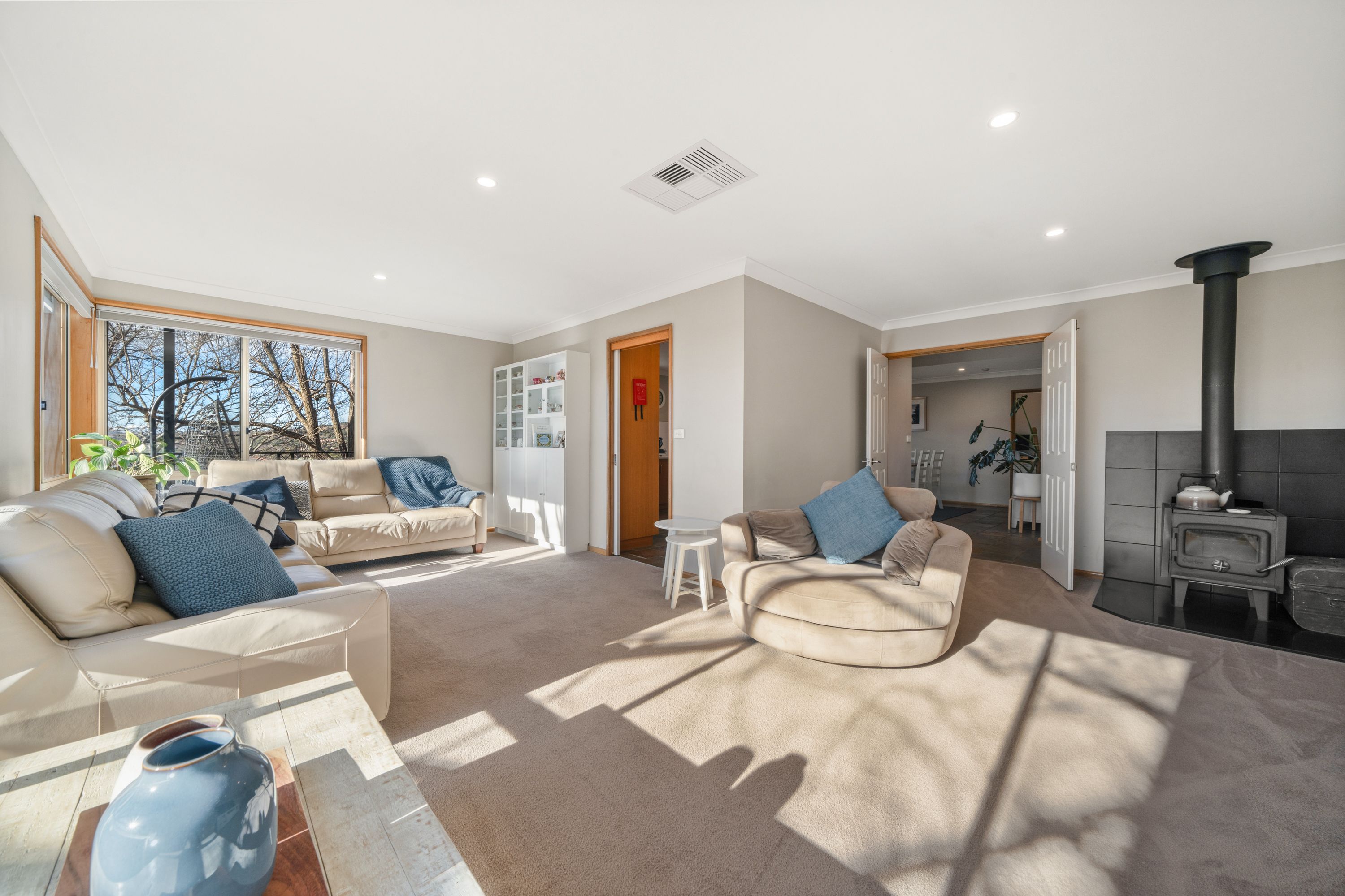 33 Callaway Crescent, Gordon, ACT 2906 House for Rent Ray White