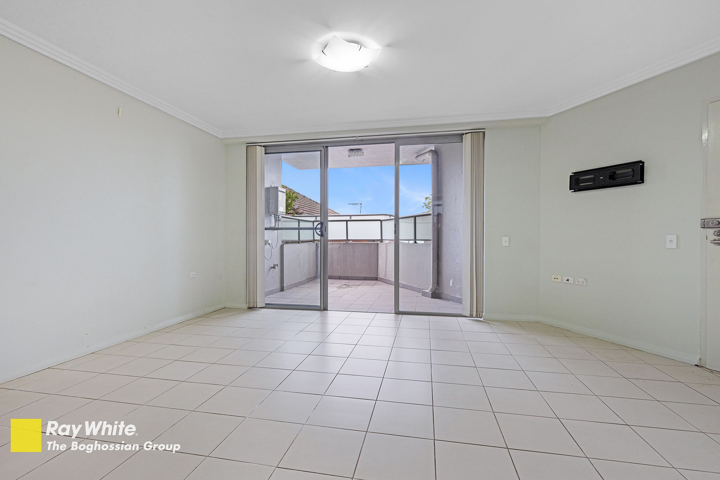 6/442-444 King Georges Road — photo 4 of 8