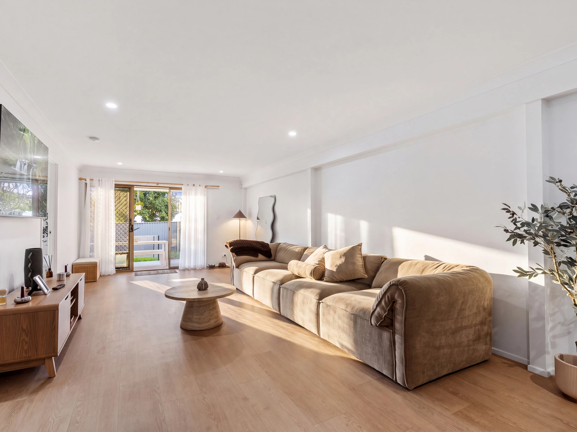 1/1 Lawley Crescent, Pacific Pines, QLD 4211