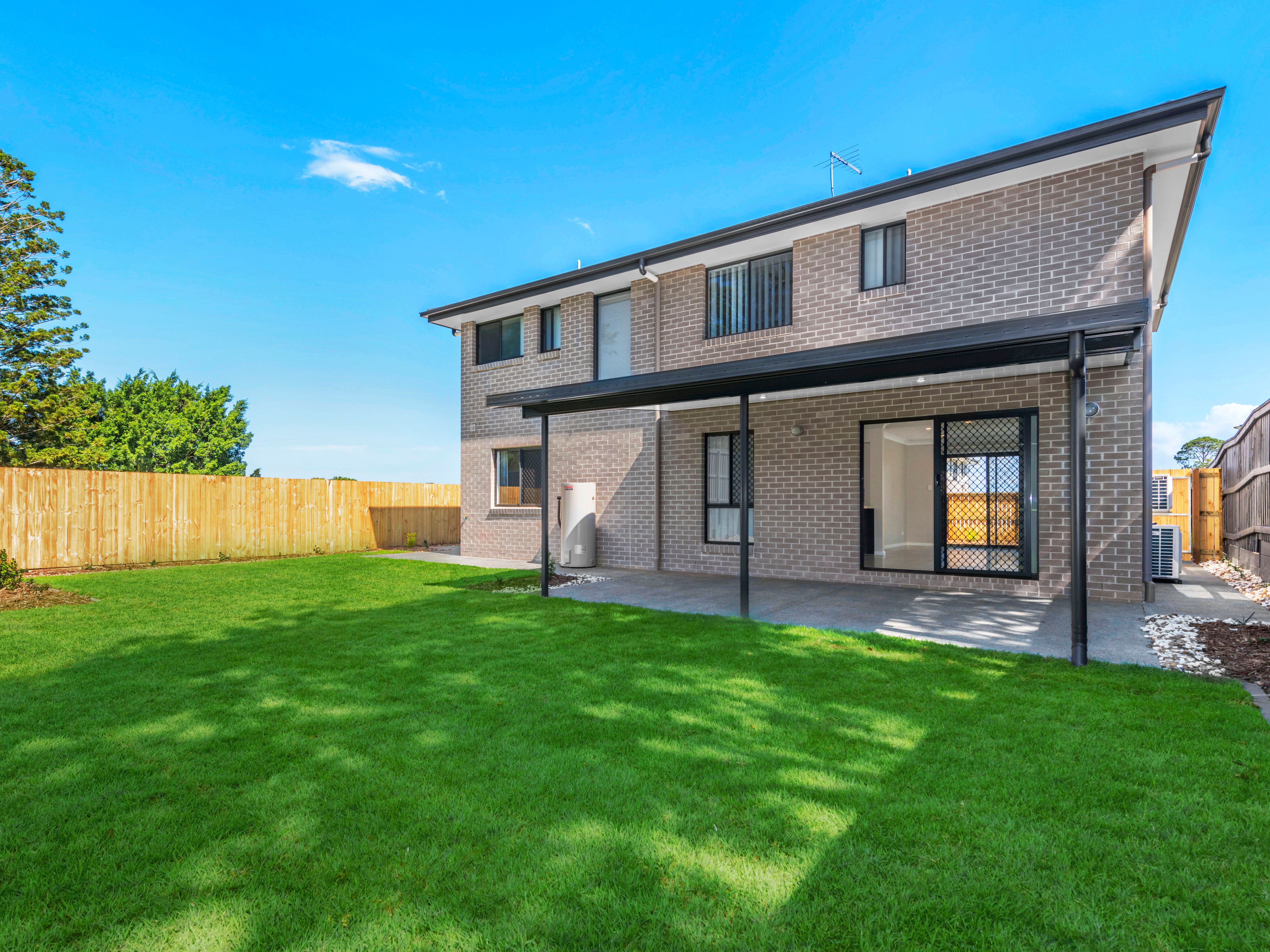 18 Rookery Crescent, BRIDGEMAN DOWNS, QLD 4035