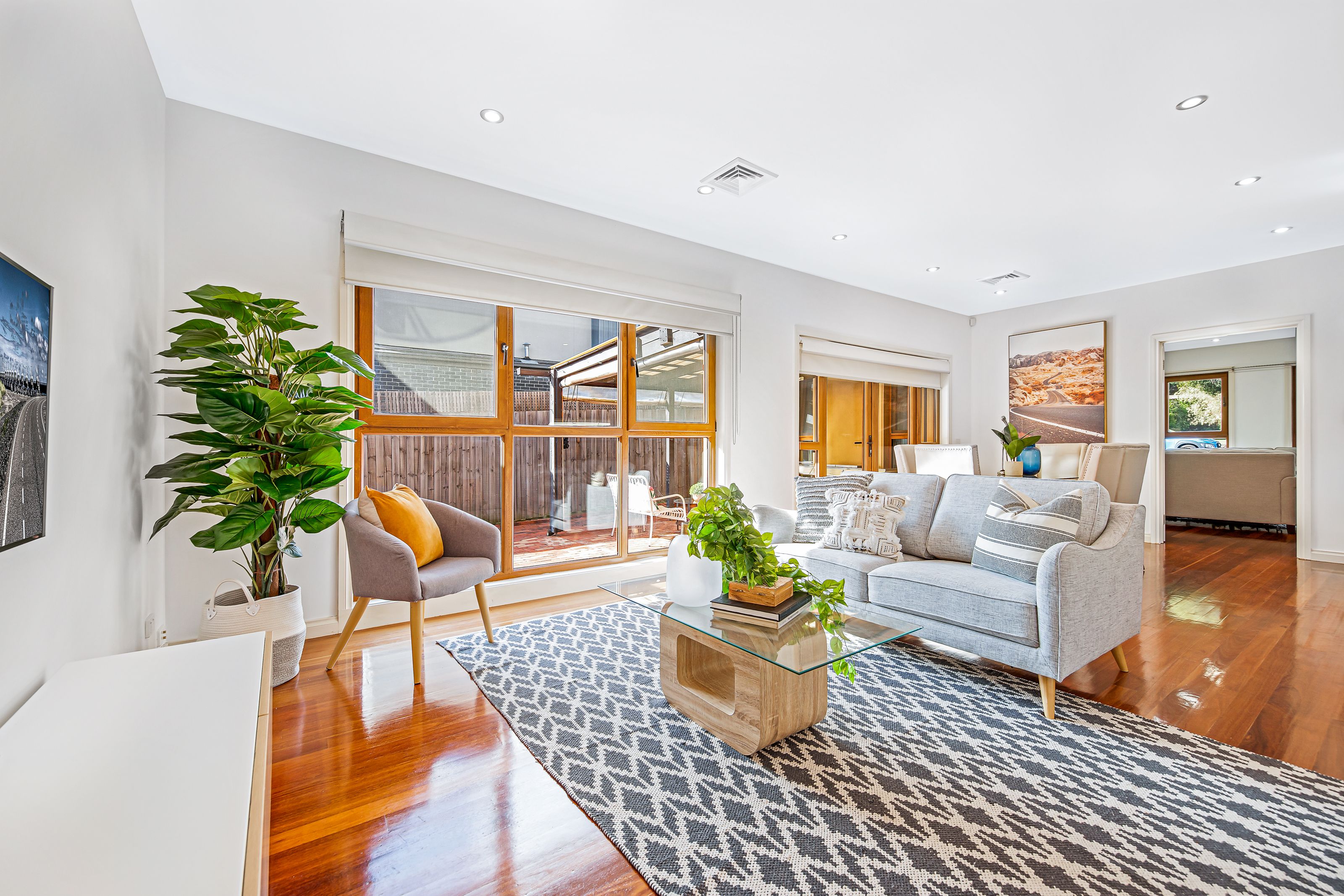 21 Dion Road, Glen Waverley VIC 3150