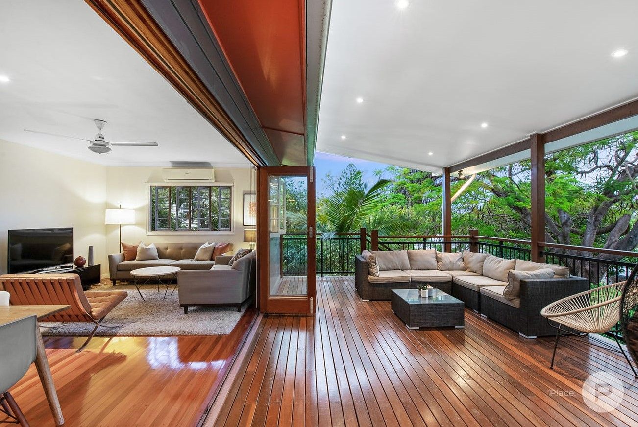 18 Hindon Street, Corinda, QLD 4075