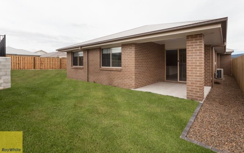 1 Chisolm Way, Pimpama, QLD 4209