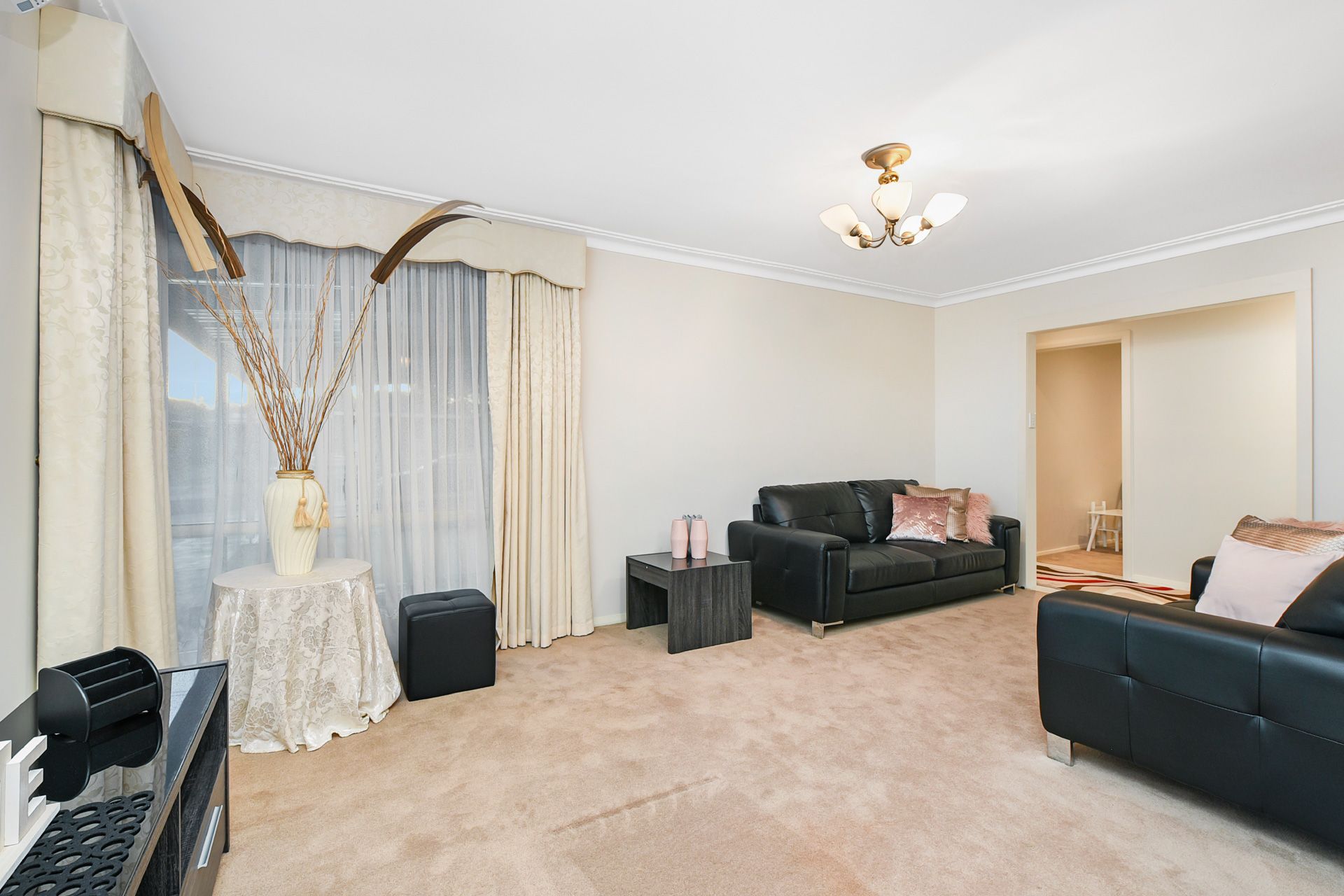9 Glencoe Grove, Dandenong North, VIC 3175