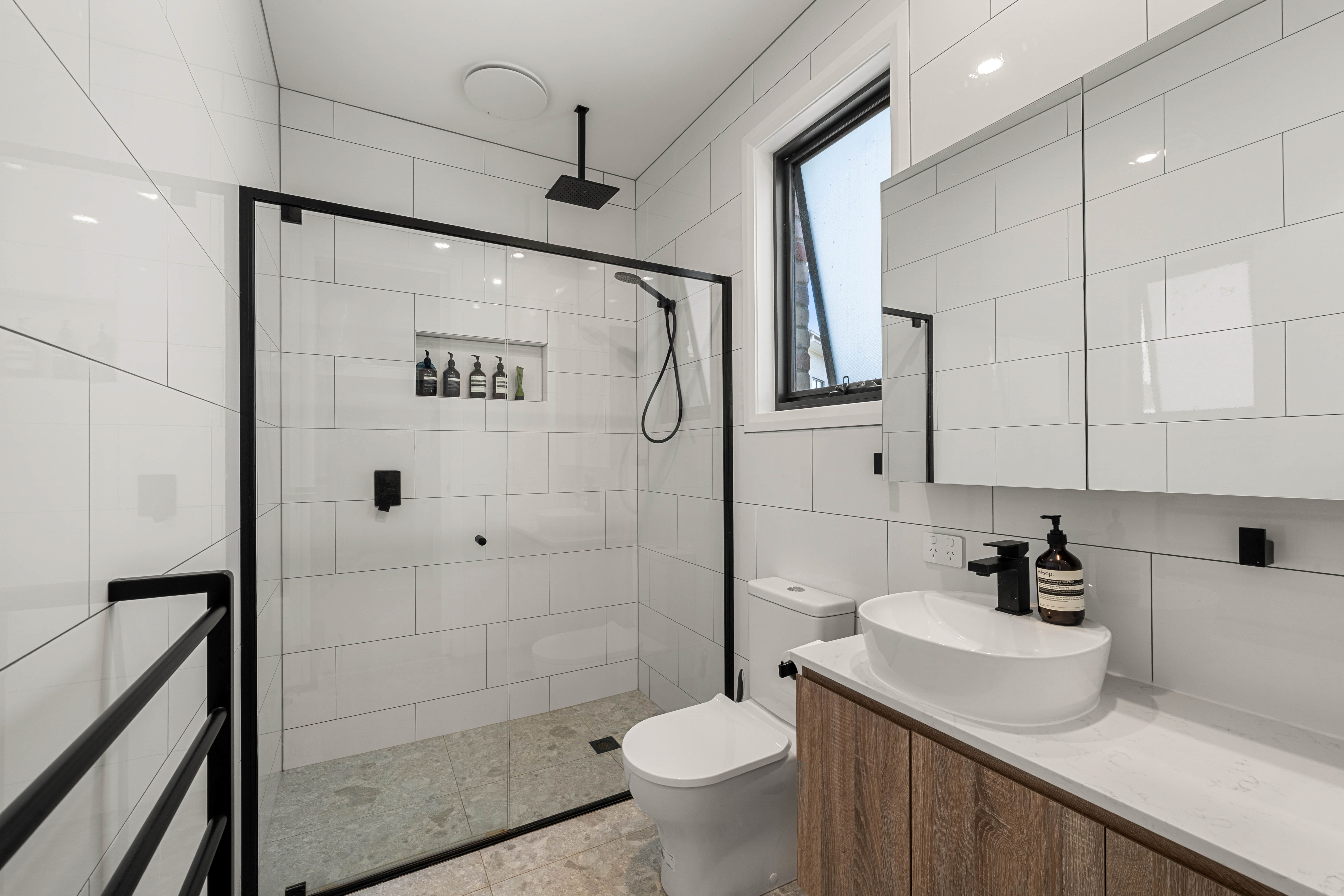 7 Lomandra Street — photo 10 of 30