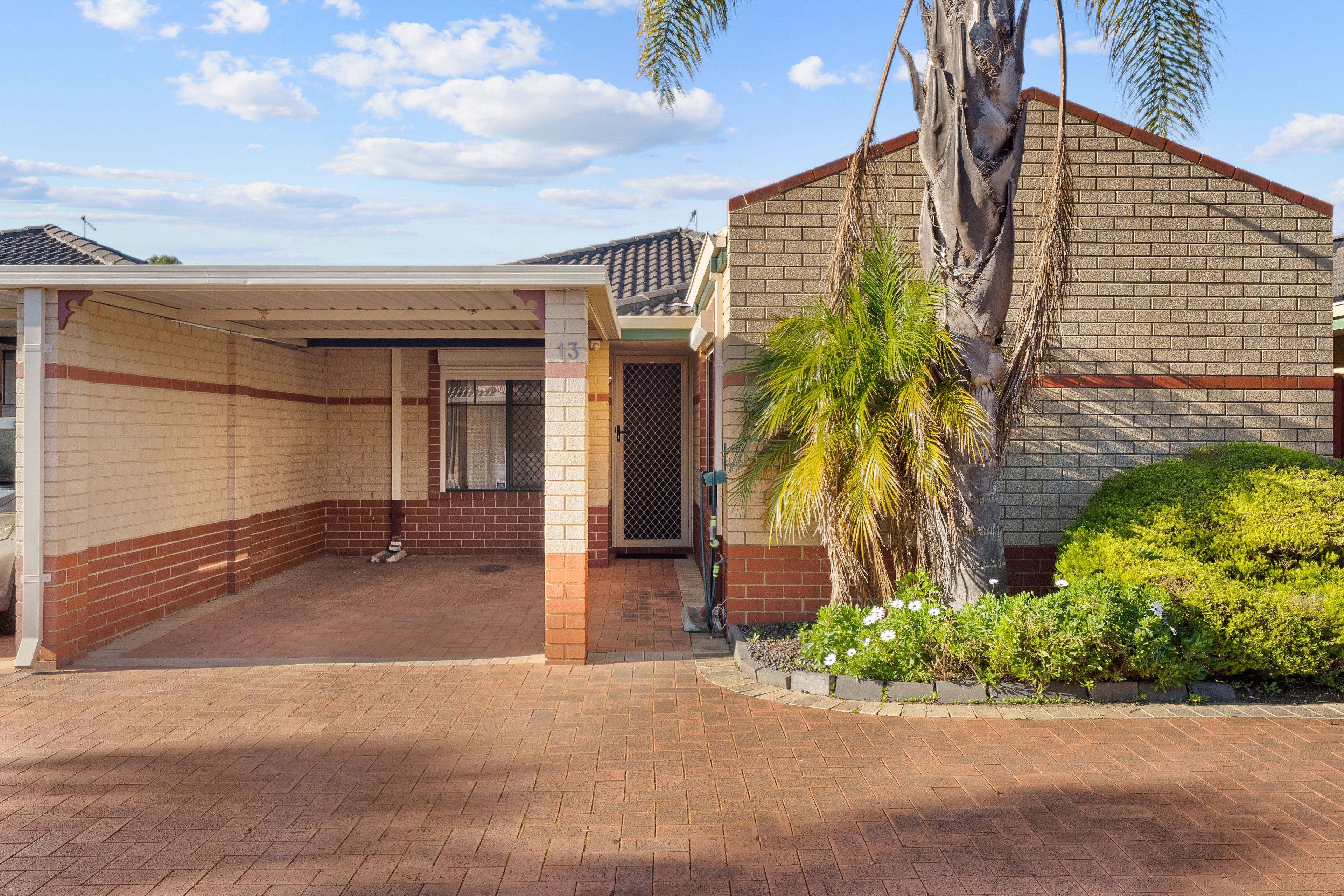 13/6-8 Elanora Drive, Cooloongup, WA 6168
