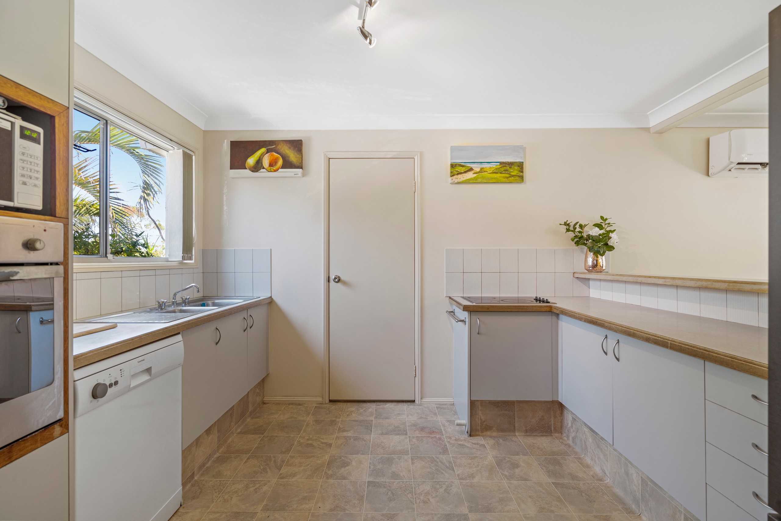 119/641 Pine Ridge Road, Biggera Waters, QLD 4216