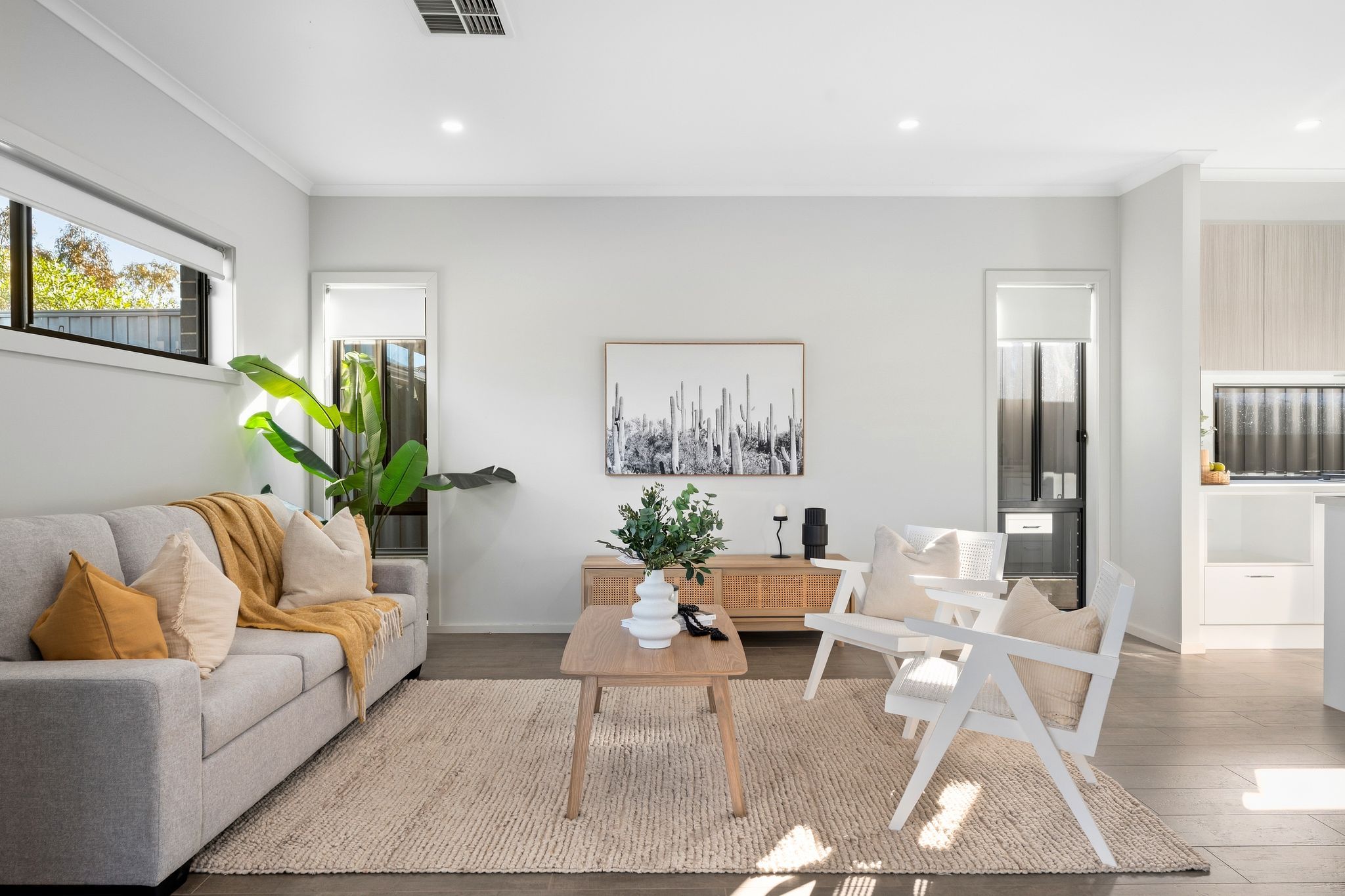 11 Telowie Avenue — photo 6 of 10