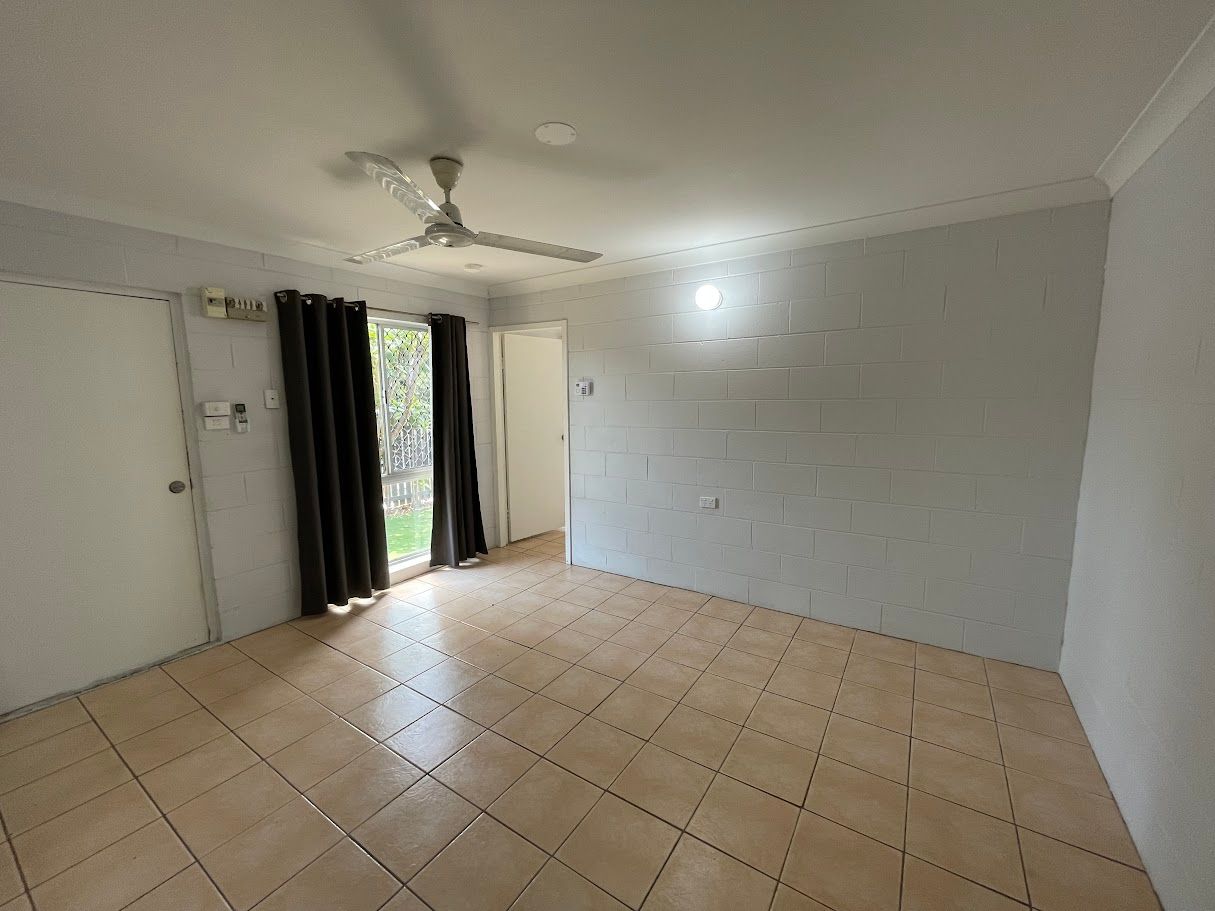 1/75 Mann Street, Westcourt, QLD 4870