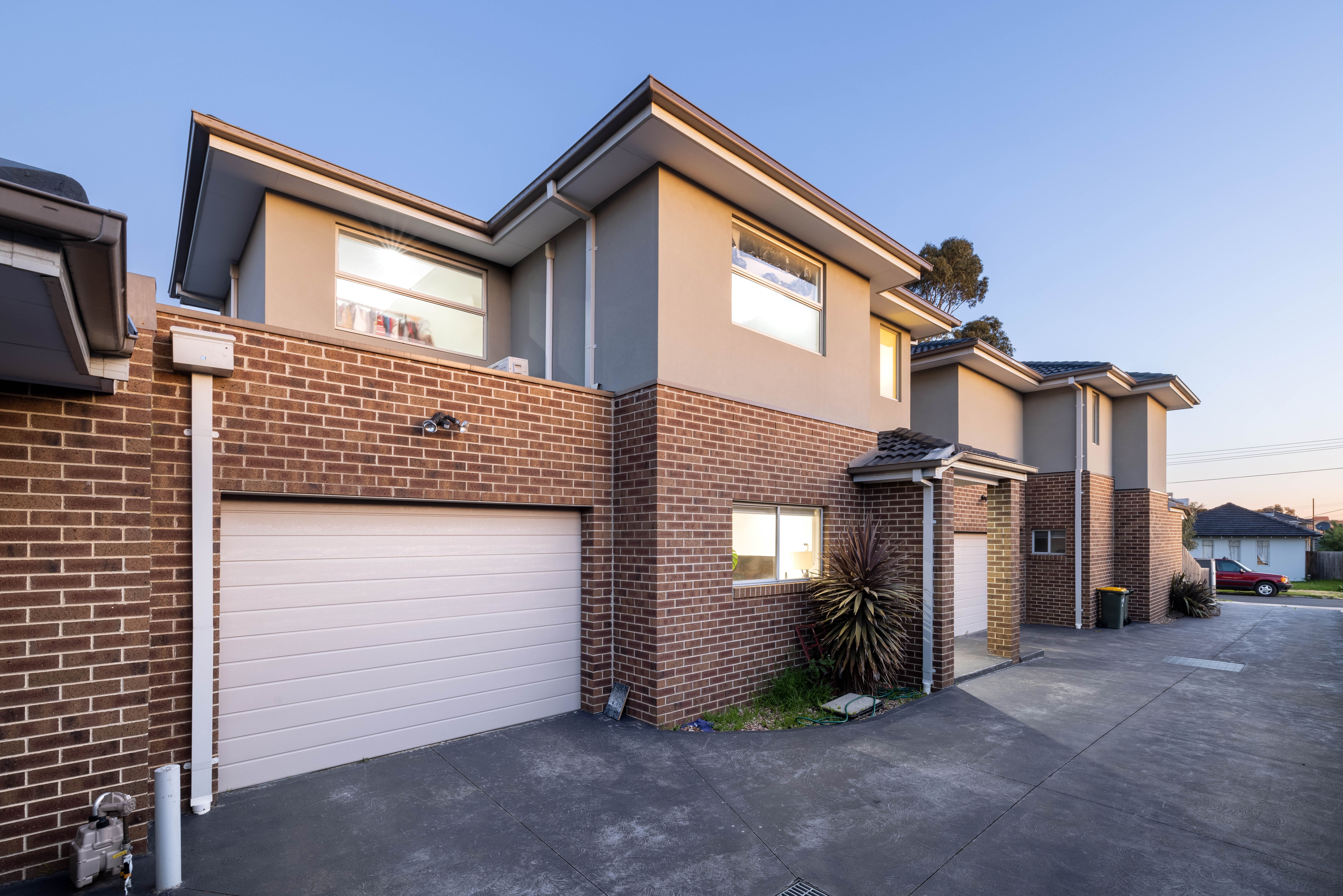 2/10 Rowan Street, Glenroy, VIC 3046