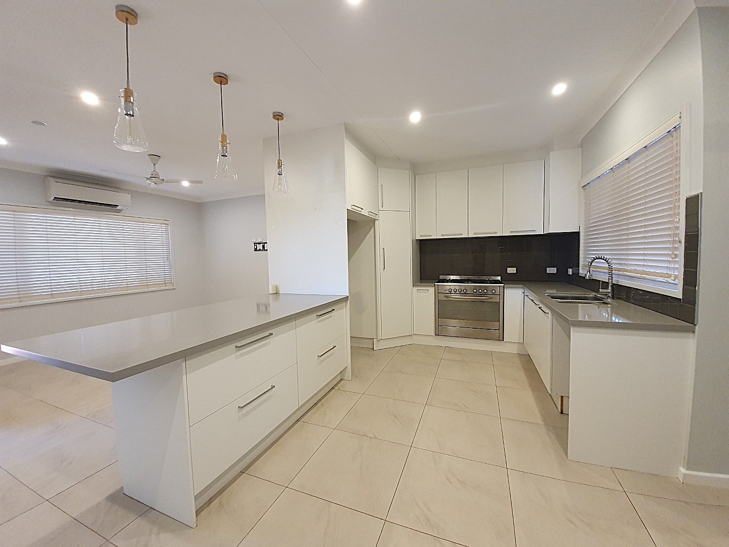 3 Middleton Way, Nickol, WA 6714