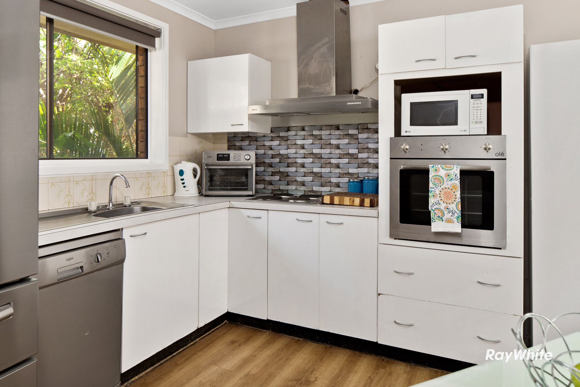 7 Headland Grove, Moruya Heads, NSW 2537