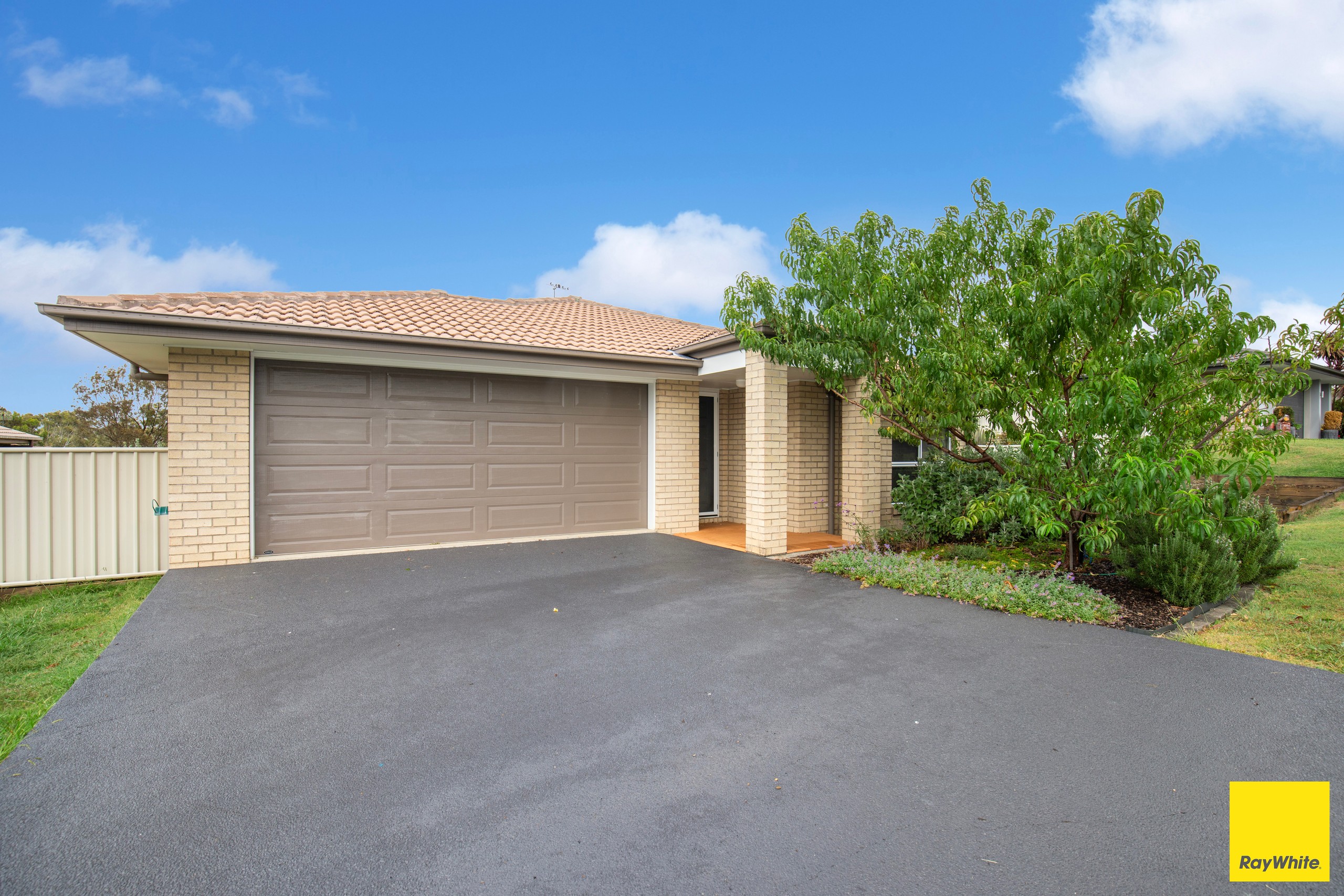 6 Ben Venue Boulevard, Armidale, NSW 2350