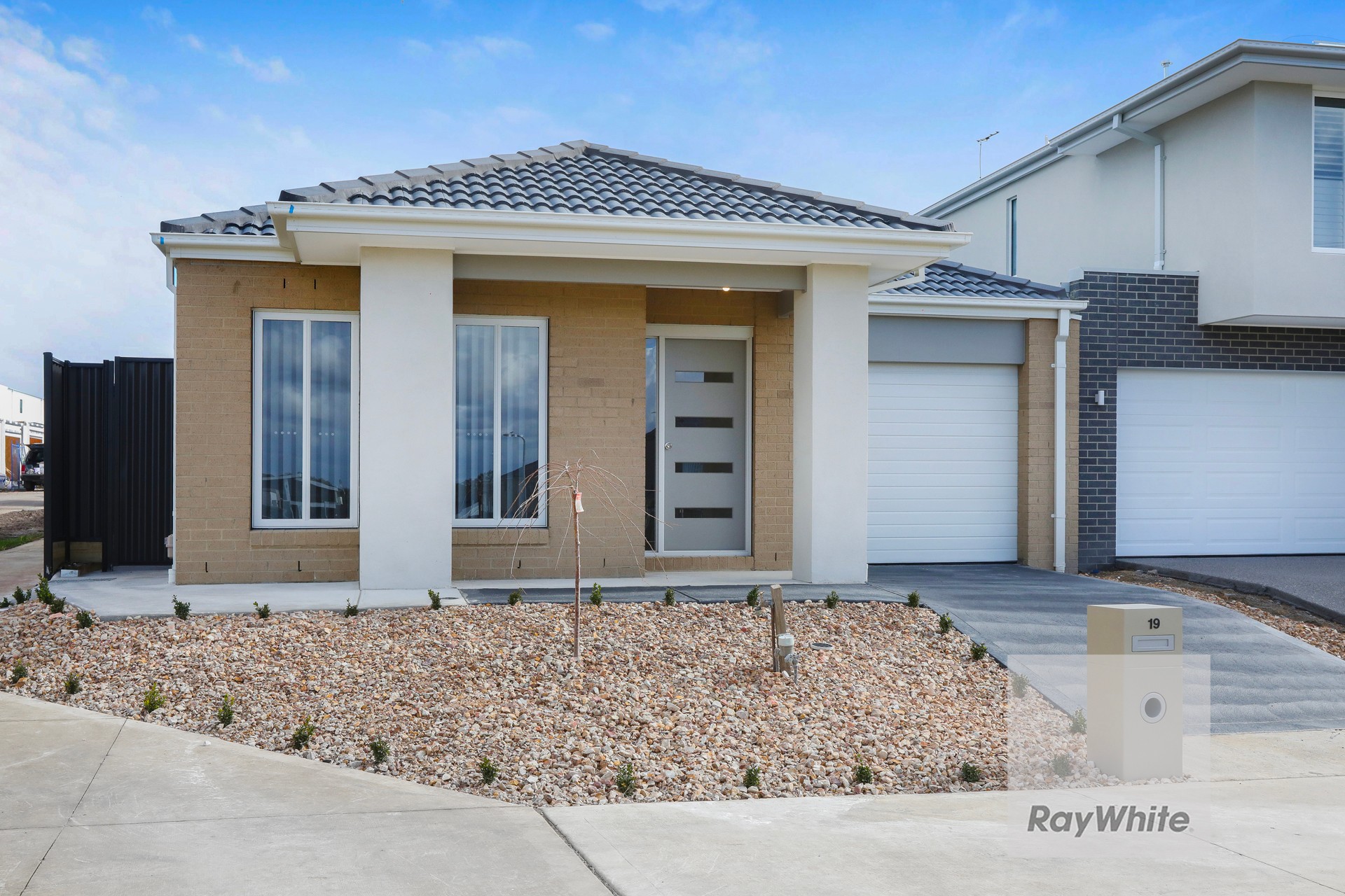 19 Carroll Lane, Greenvale, VIC 3059
