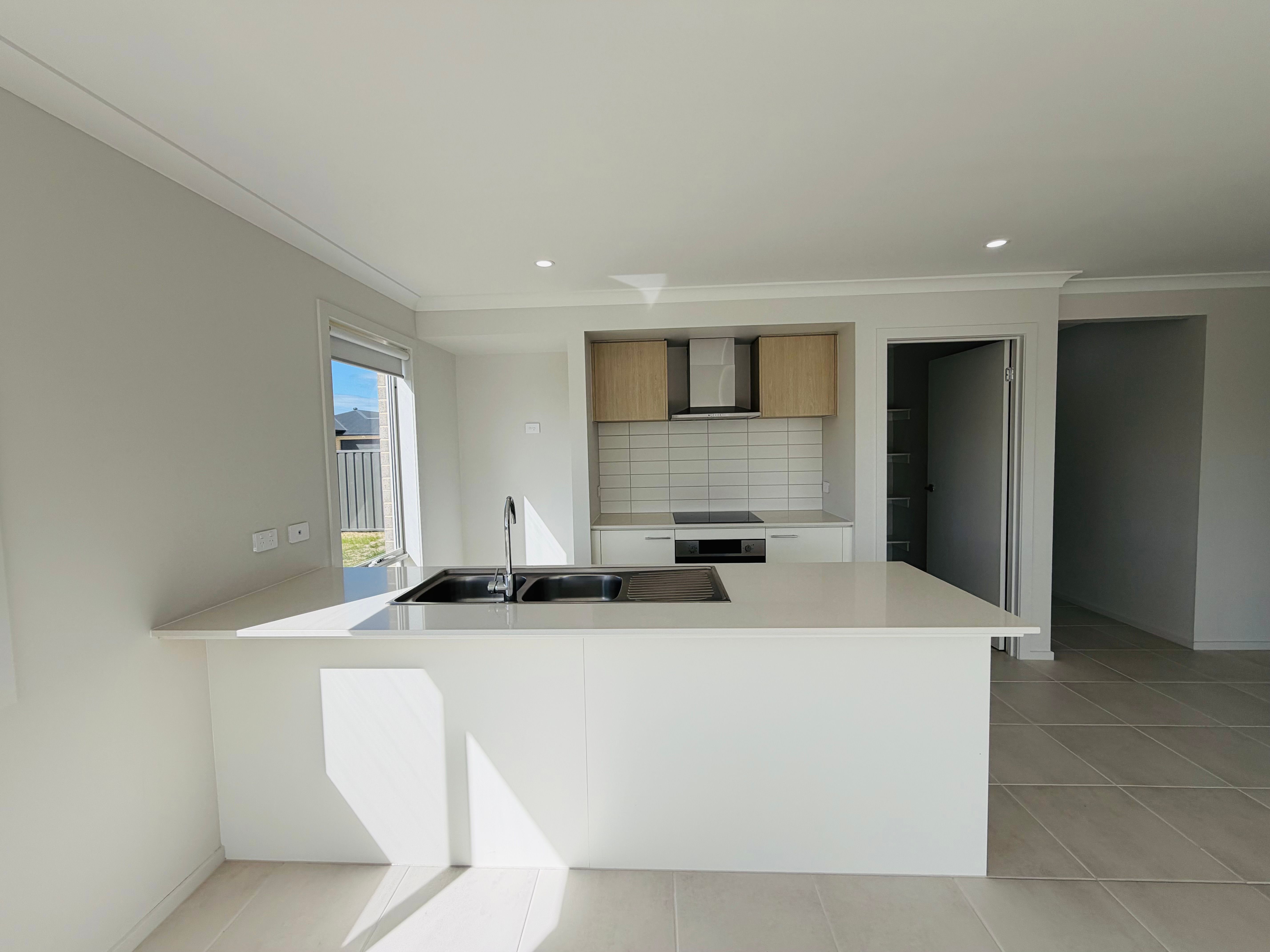 3 Kookaburra Street — photo 3 of 14