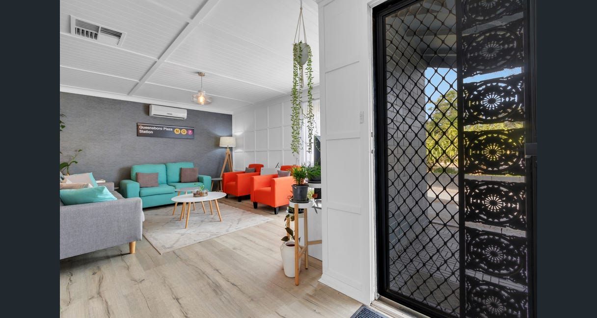 35 Currawong Crescent, Craigmore, SA 5114