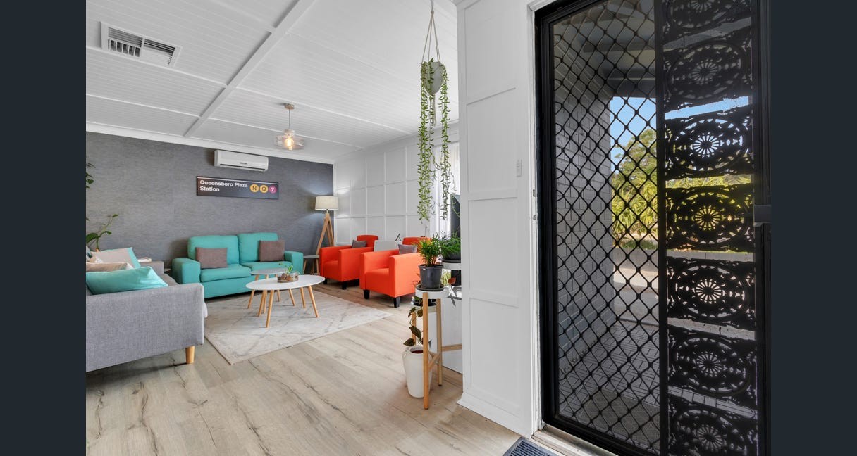 35 Currawong Crescent, Craigmore, SA 5114