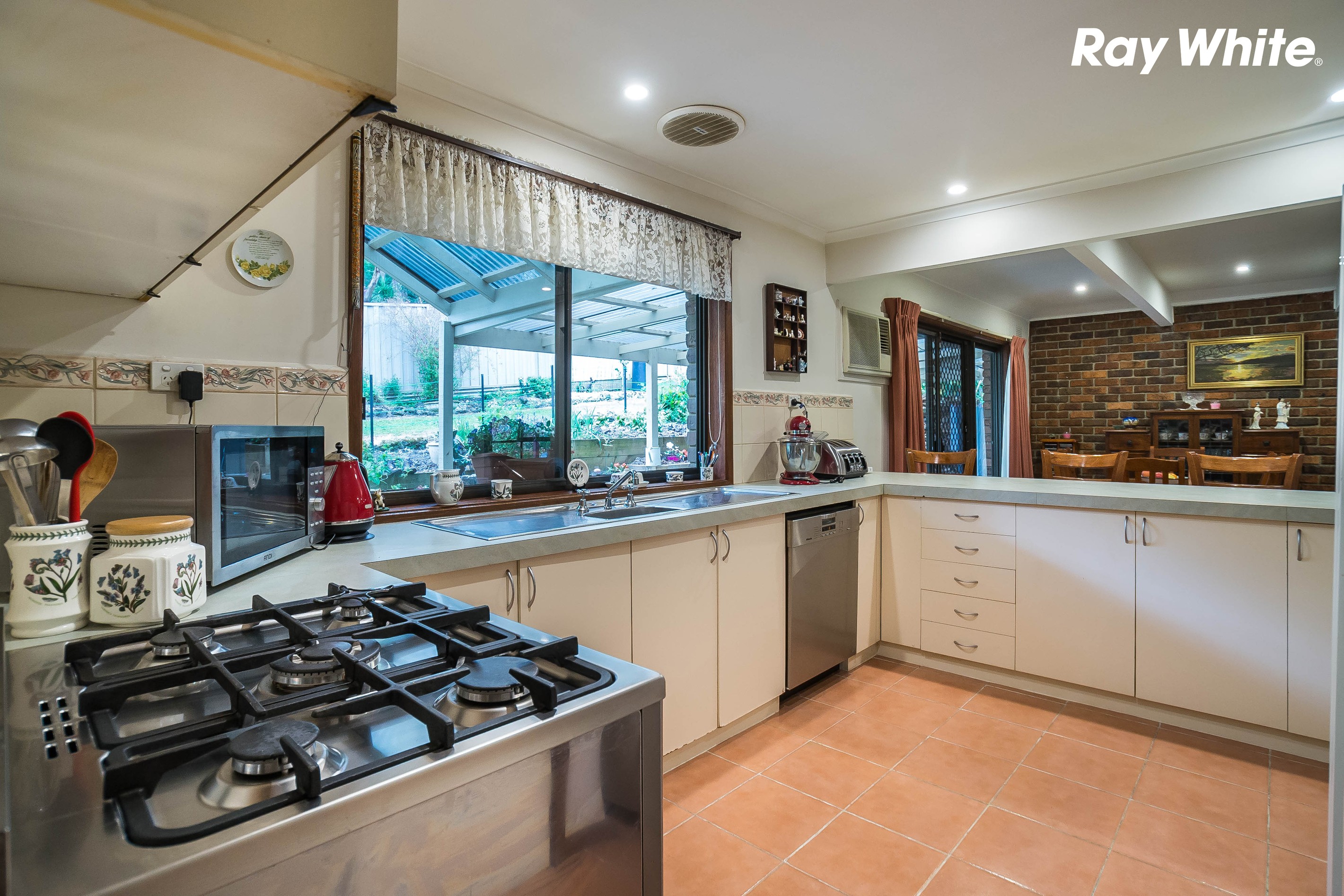 58 Leonard Street, Upwey, VIC 3158