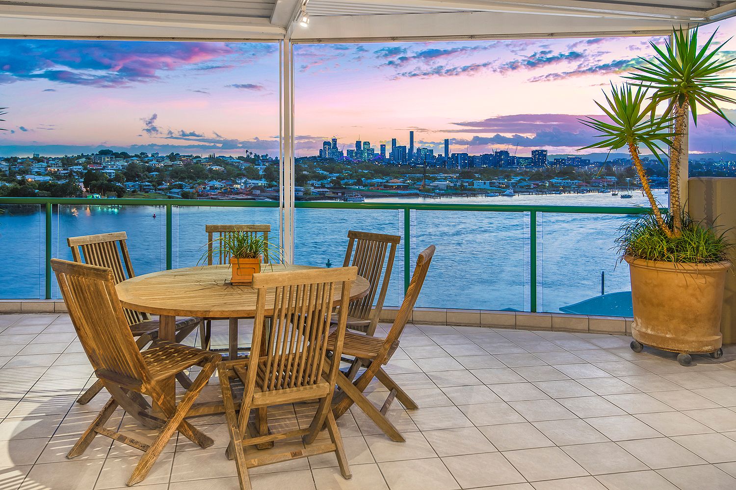 29 Harbour Road, Hamilton QLD 4007