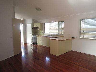 26 Copenhagan Street, Wishart, QLD 4122